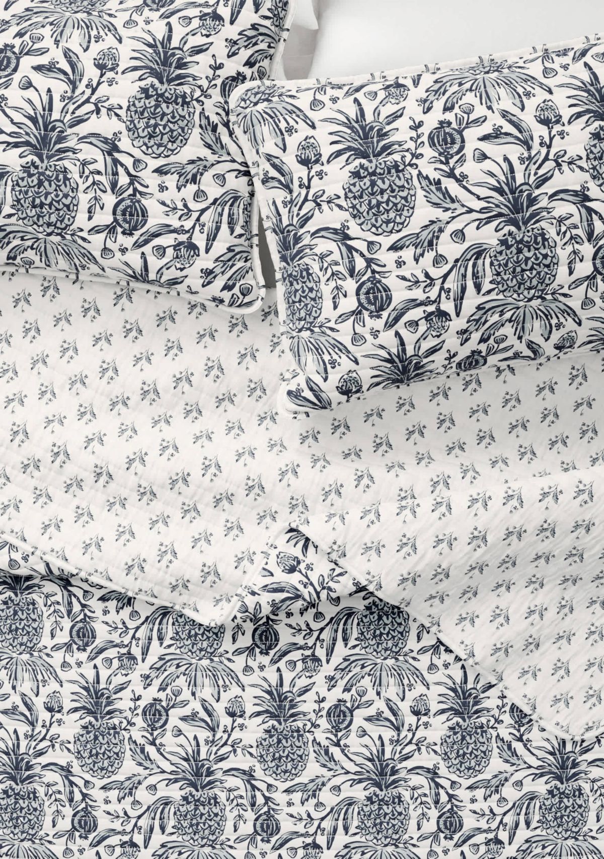 Pineapple Printed Quilt Set