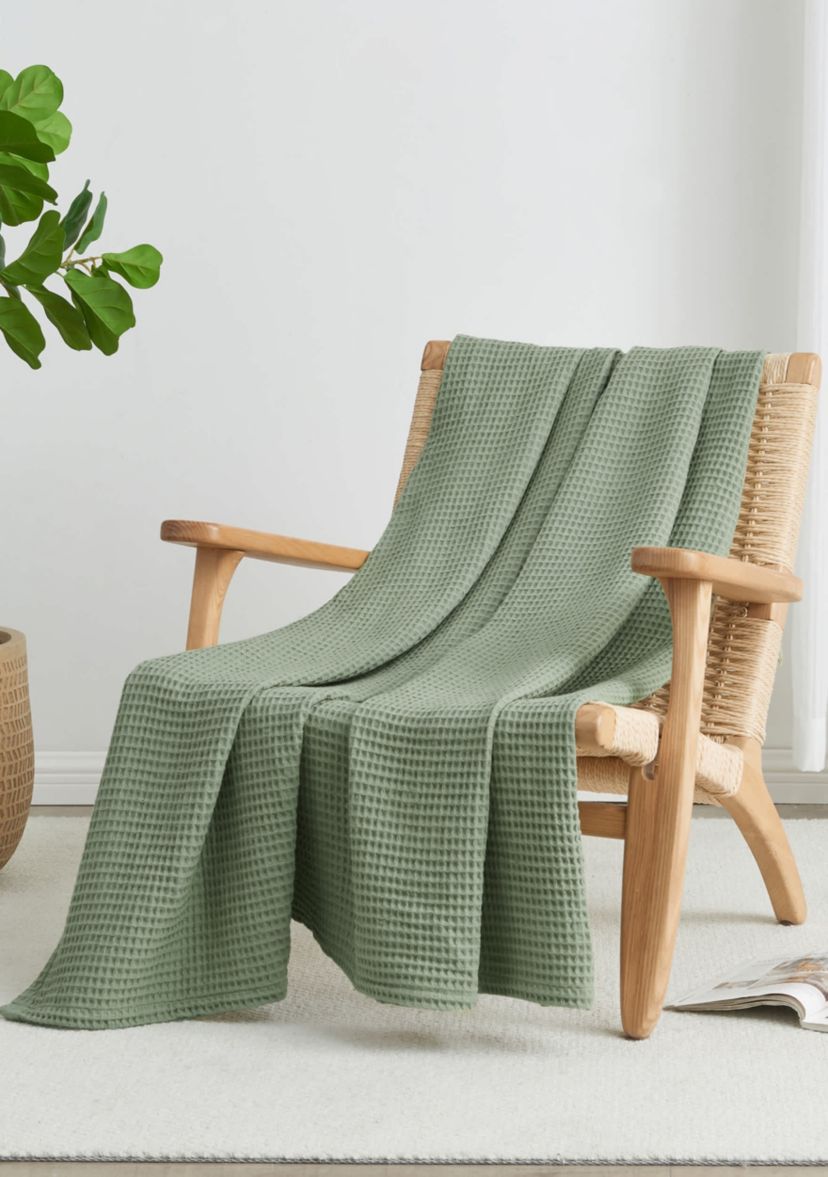 Patina Vie Maison 100% Cotton Waffle Weave Blanket