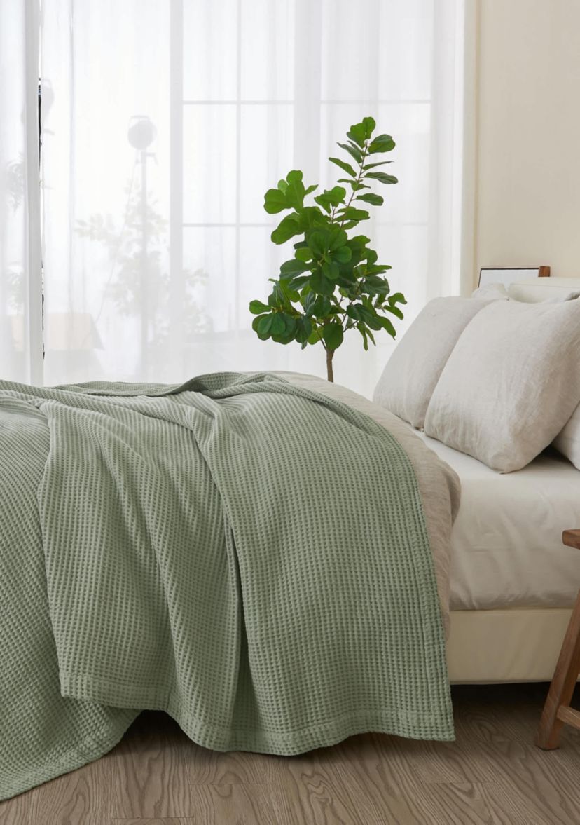Patina Vie Maison 100% Cotton Waffle Weave Blanket
