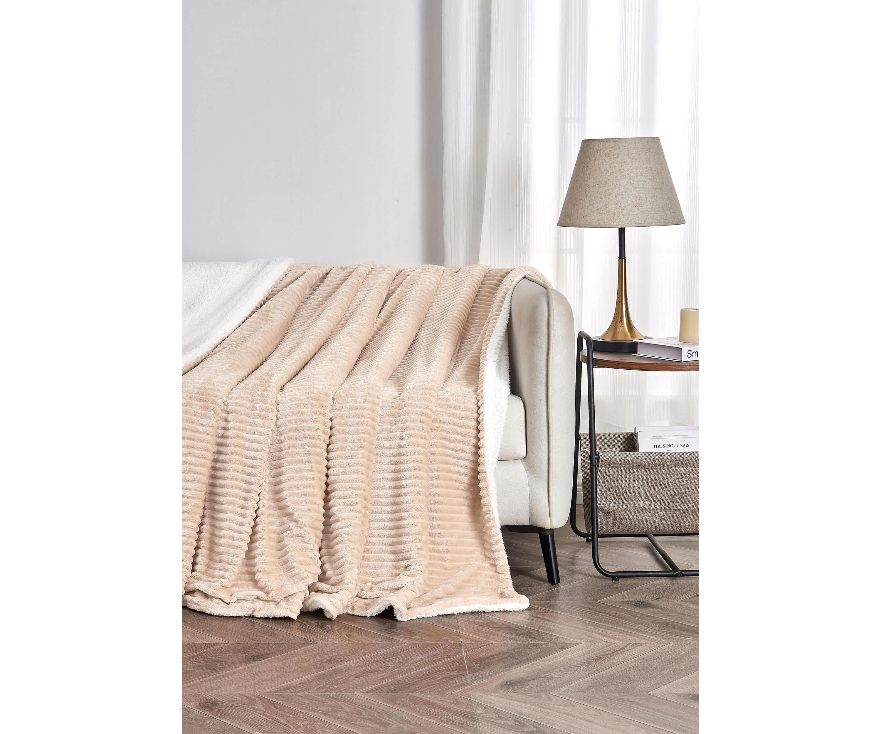 Velvet Plush Fleece Sherpa Ribbed Throw Blanket