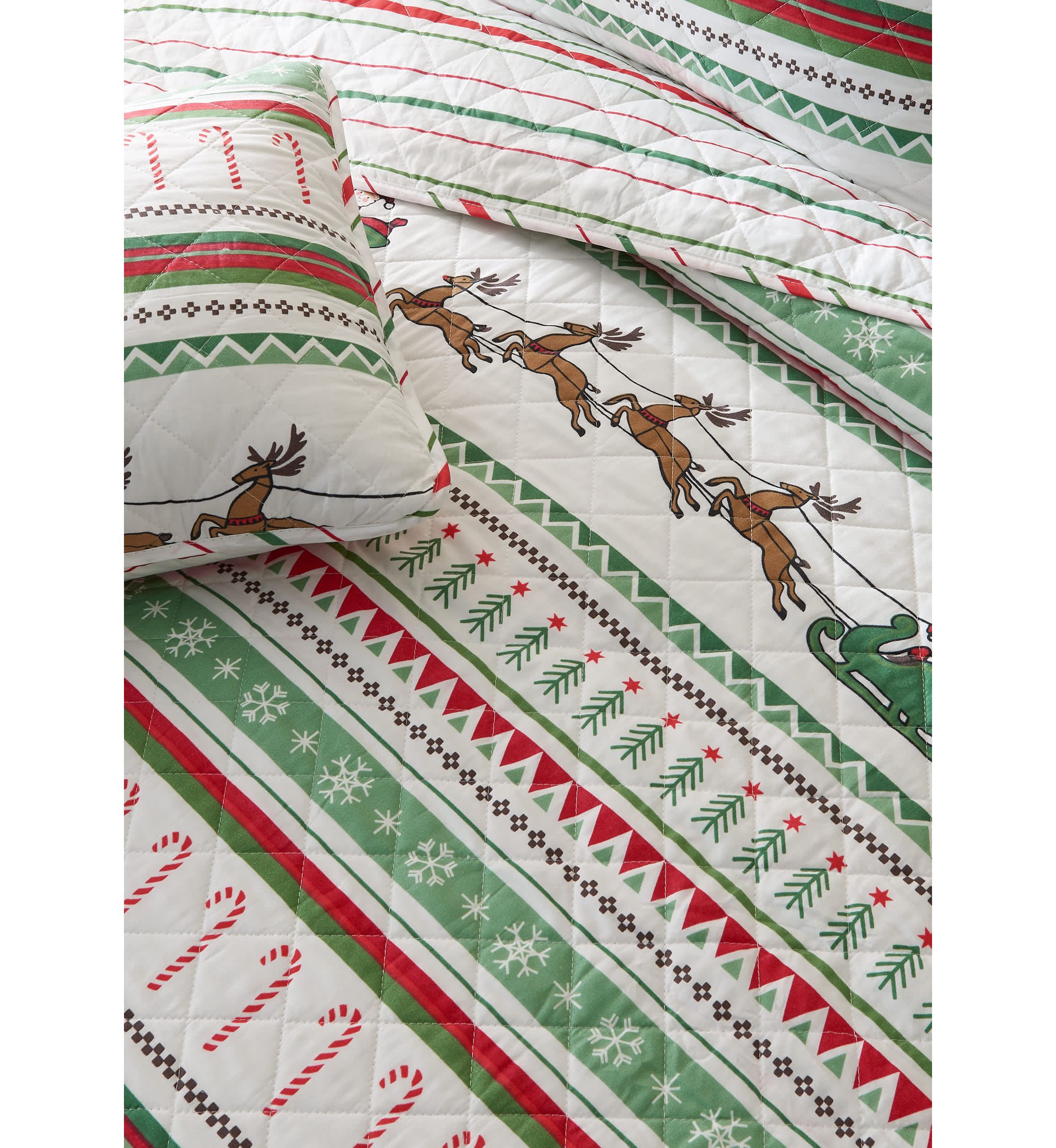 Holiday Striped Microfiber Quilt Set With Shams