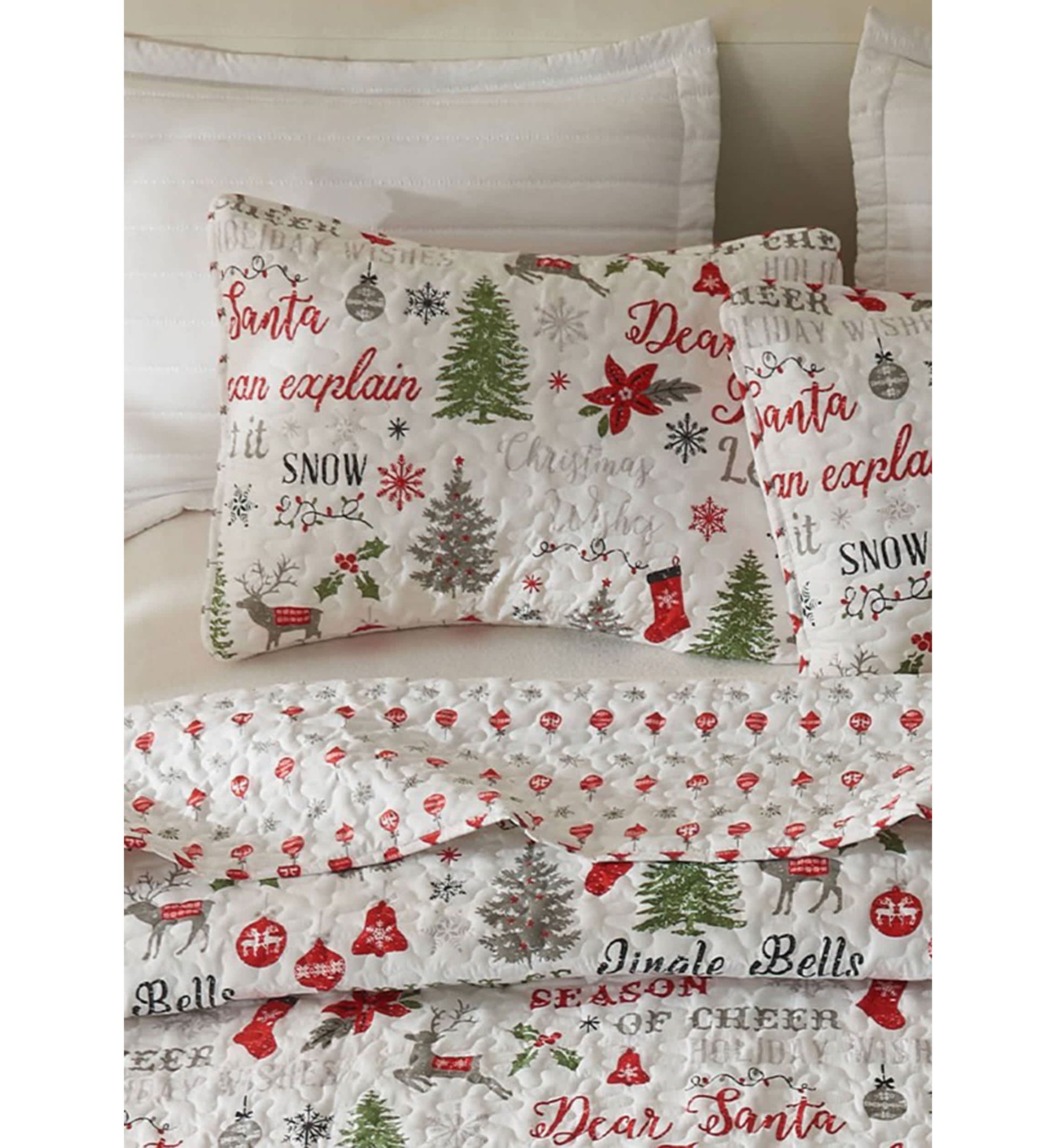 Holiday Printed Microfiber Quilt Set With Shams