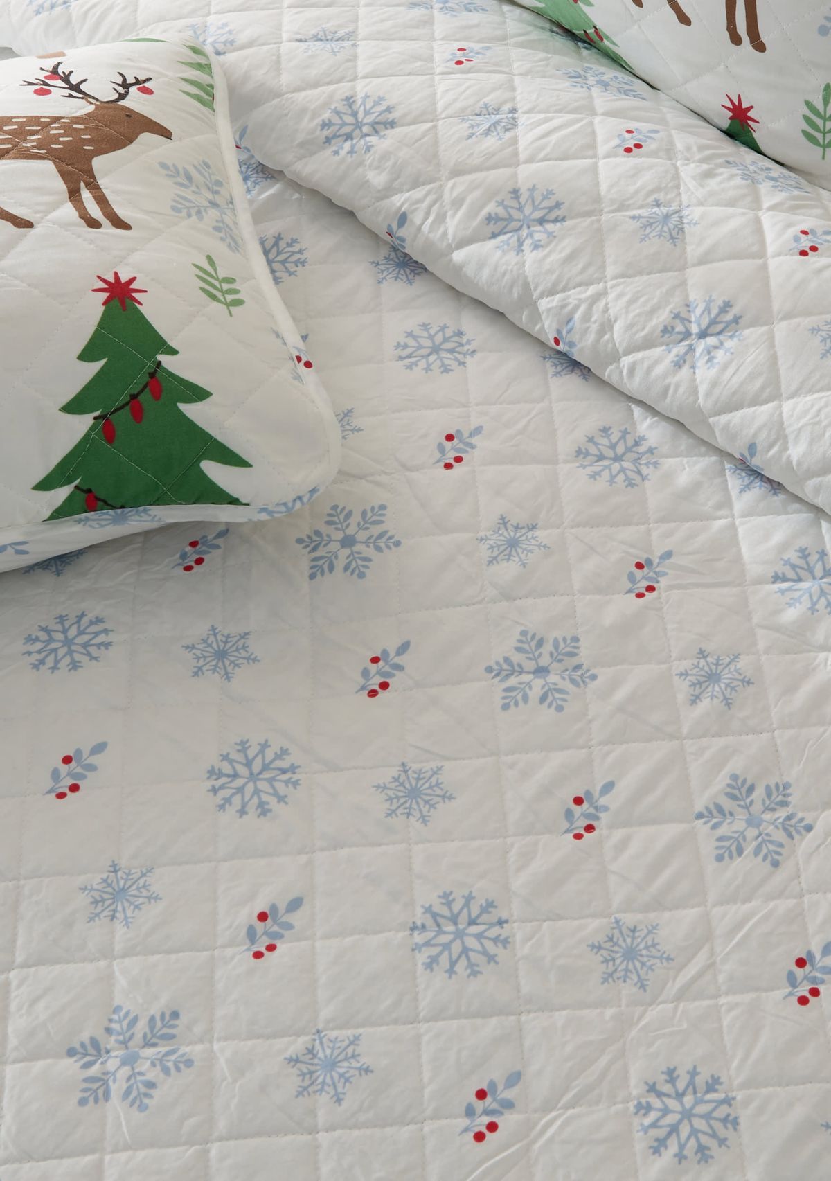 Christmas Trees Microfiber Quilt Set With Shams