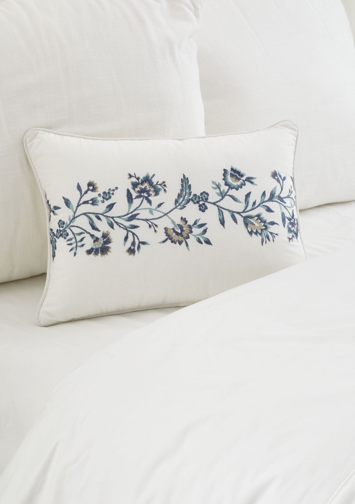 Carolina Crewel Pillow