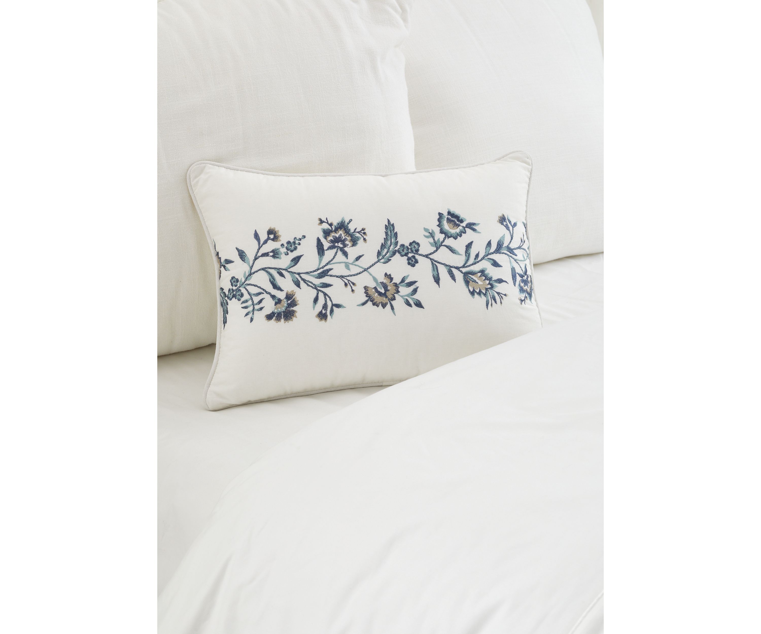 Carolina Crewel Pillow