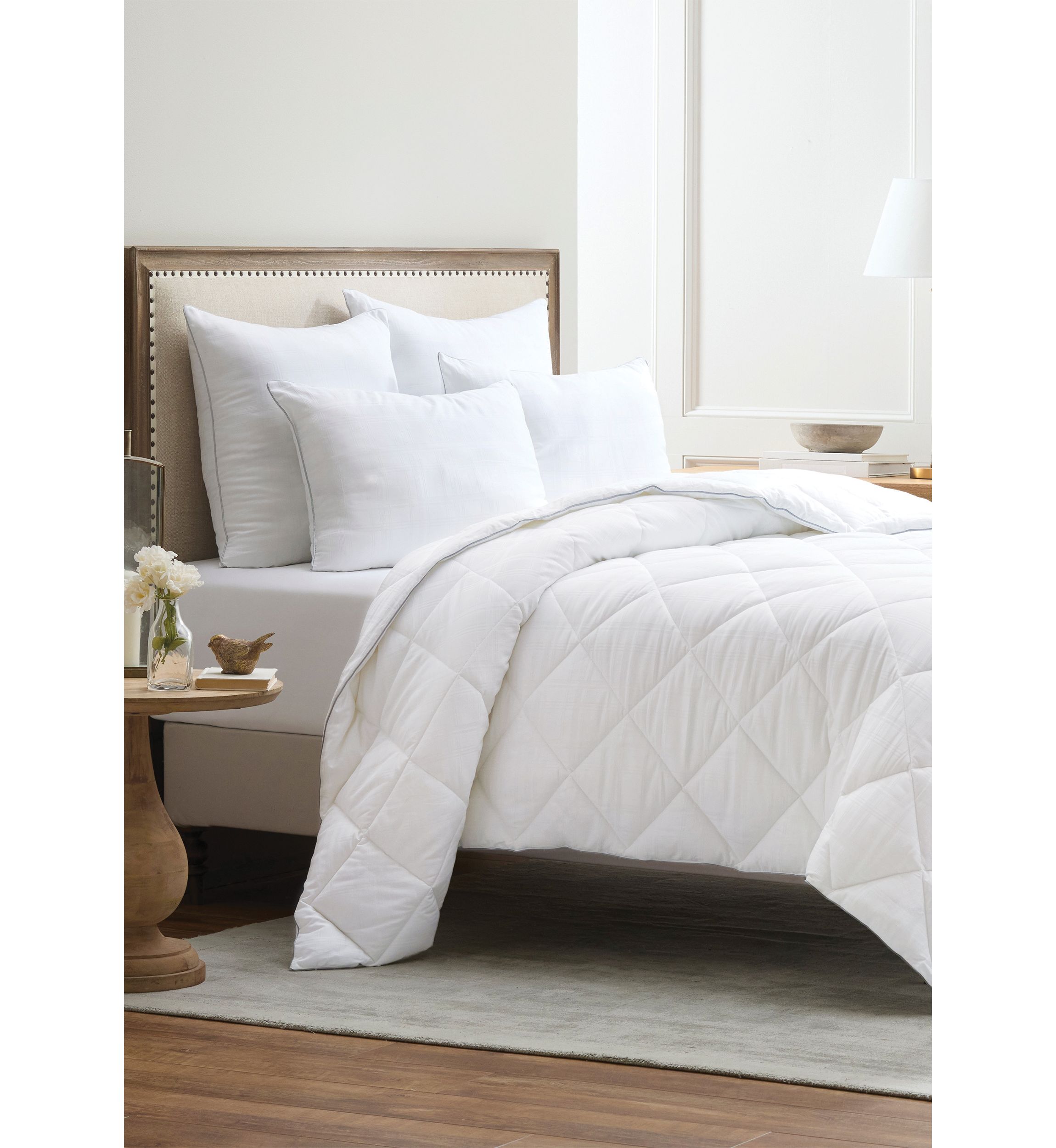 Down Alternative Comforter