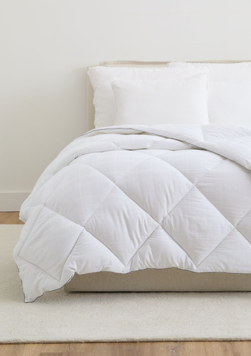Down Diamond Alternative Comforter 