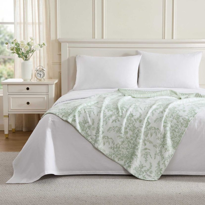 Laura Ashley Walled Garden Microfiber Throw | Belk