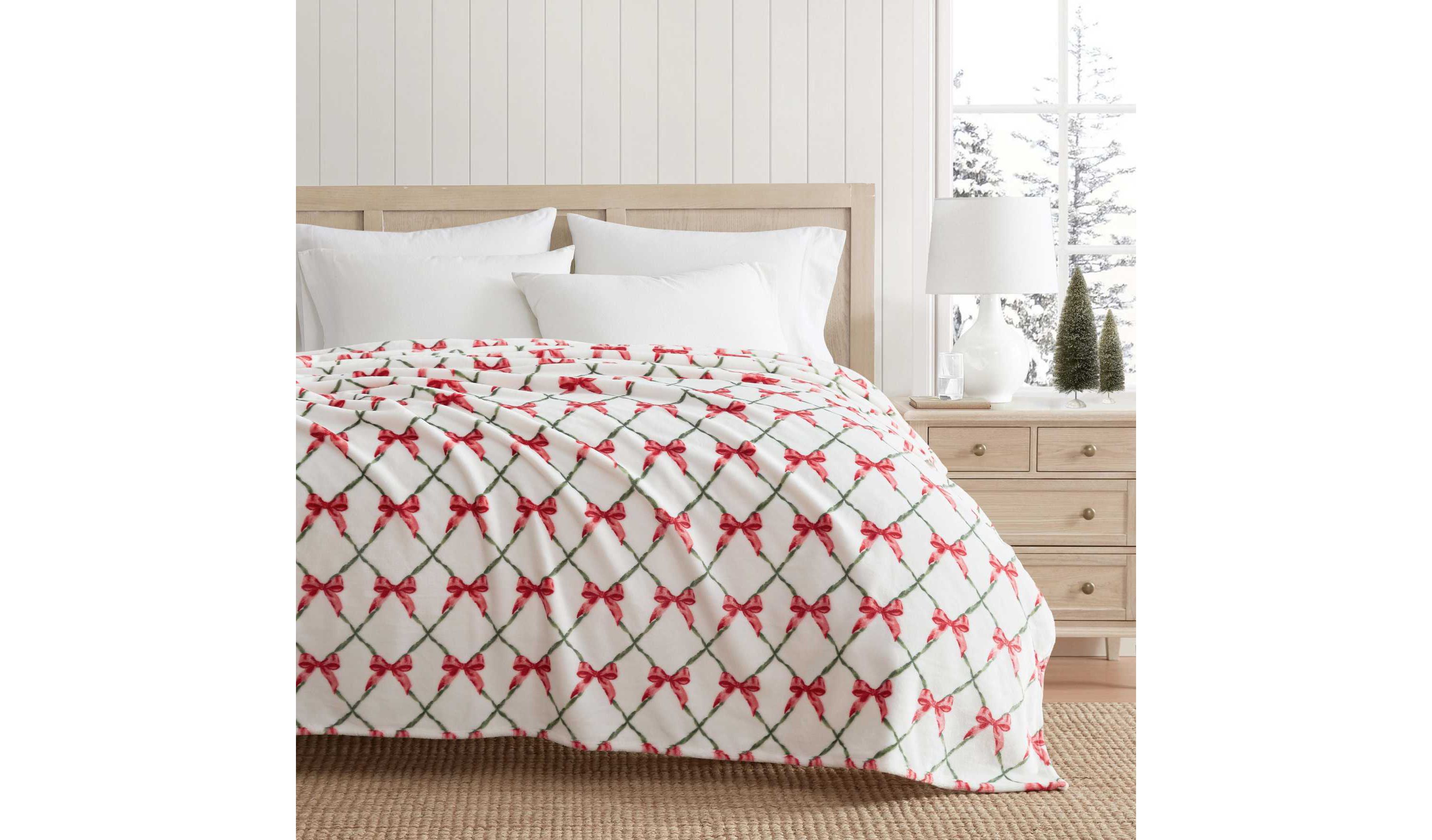 Emmas Bow Microfiber Throw
