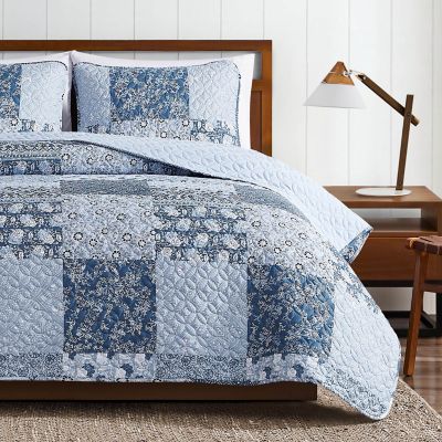 Lucky Brand American Vintage Floral Reversible Quilt Sets, Blue, King