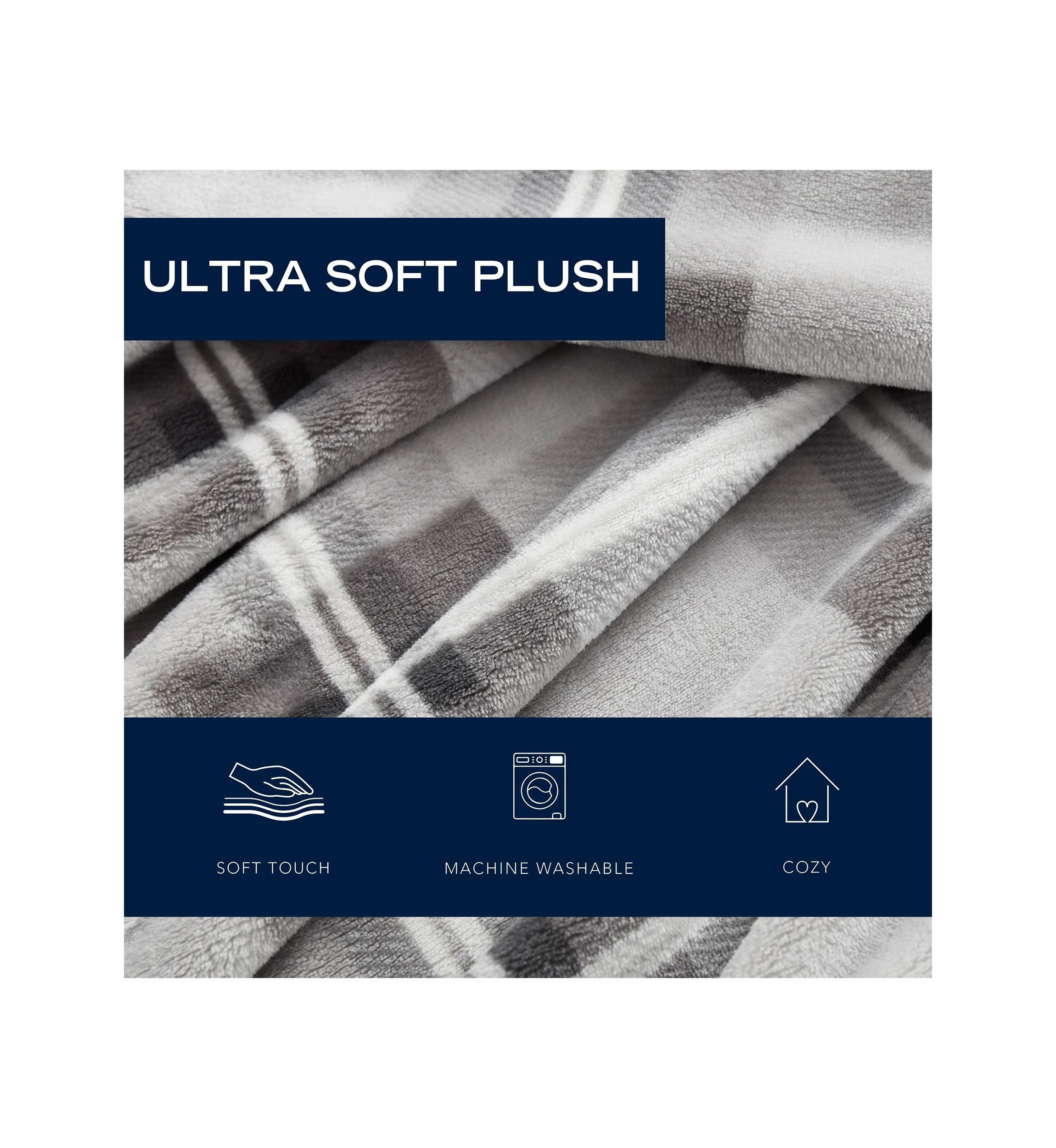 Lewes Plush Blanket
