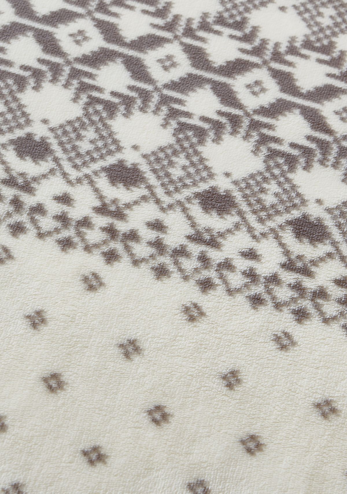 Fair Isle Peak Throw Blanket