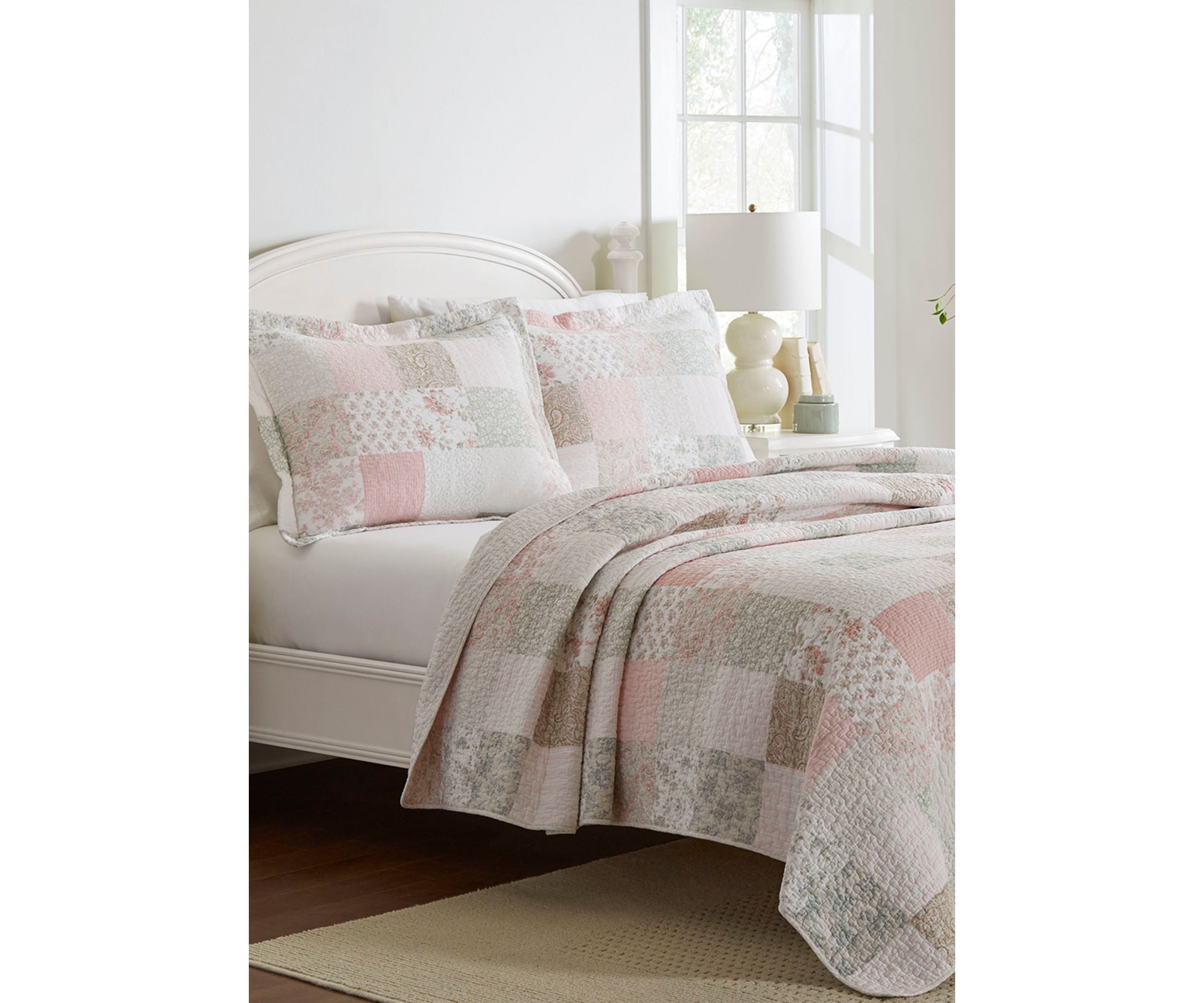 Celina Patchwork 3-Piece Floral Cotton Quilt Set