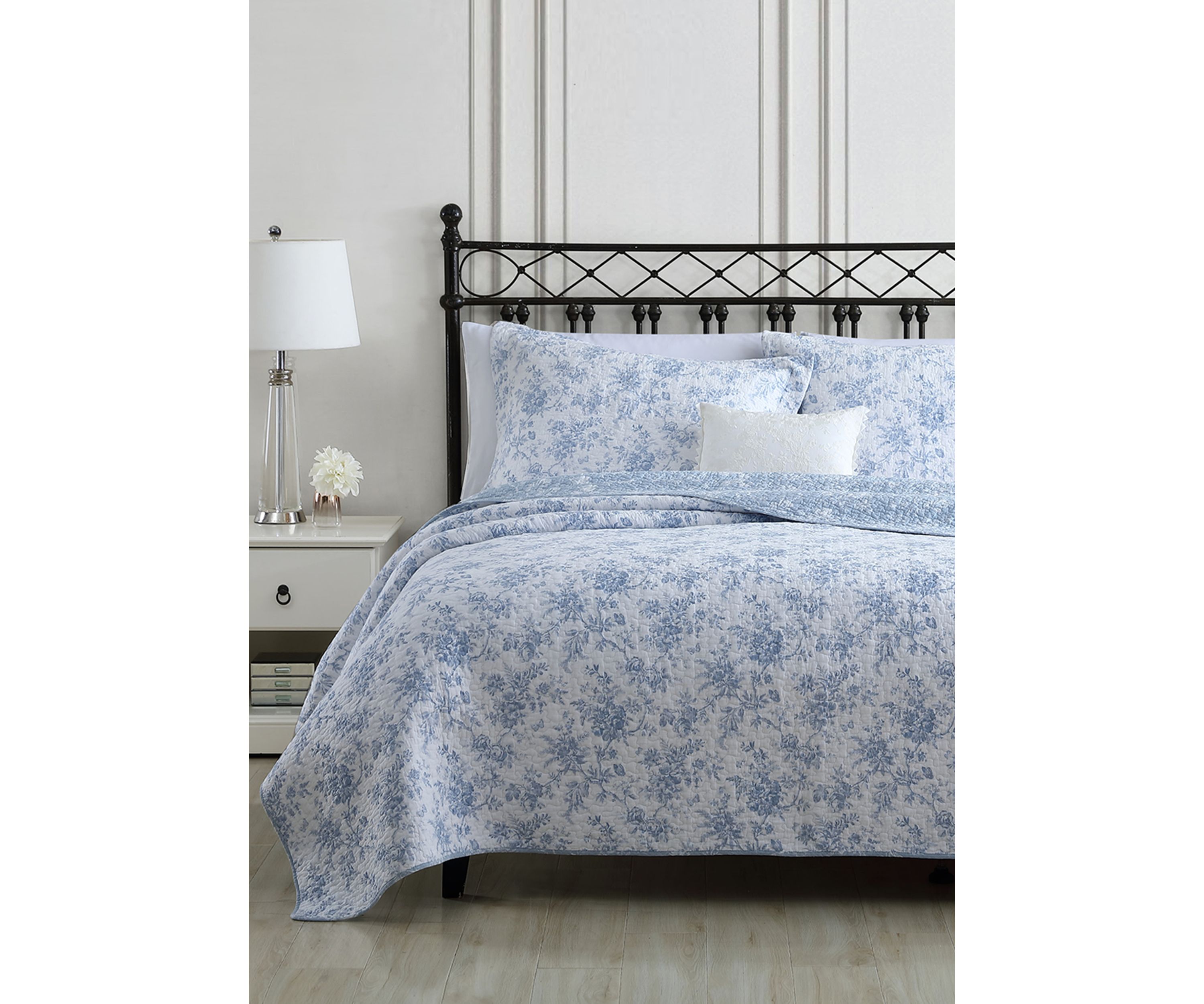 Walled Garden 3-Piece Floral Cotton Quilt Set
