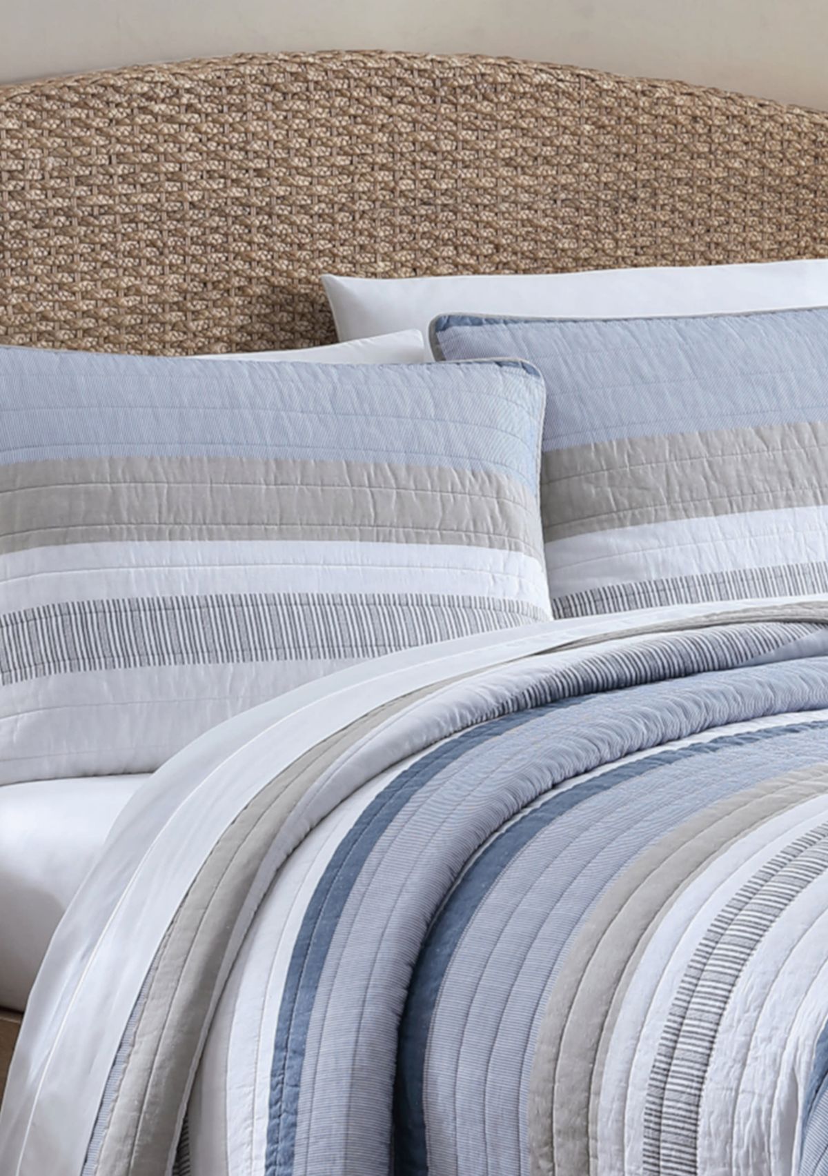 Galewood Cotton Quilt Set