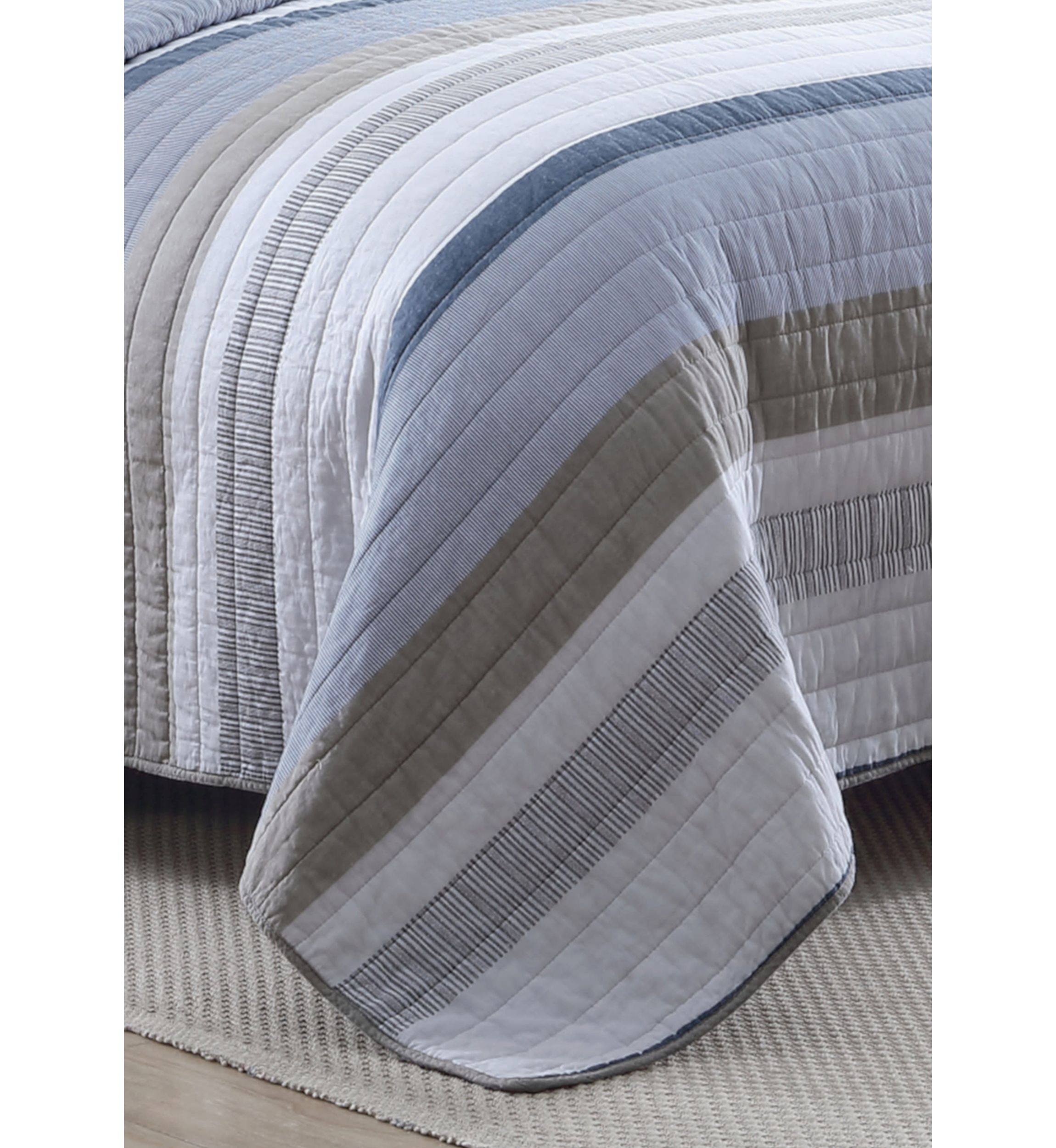Galewood Cotton Quilt Set
