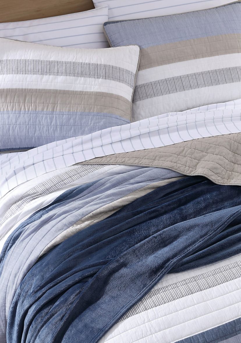 Galewood Cotton Quilt Set