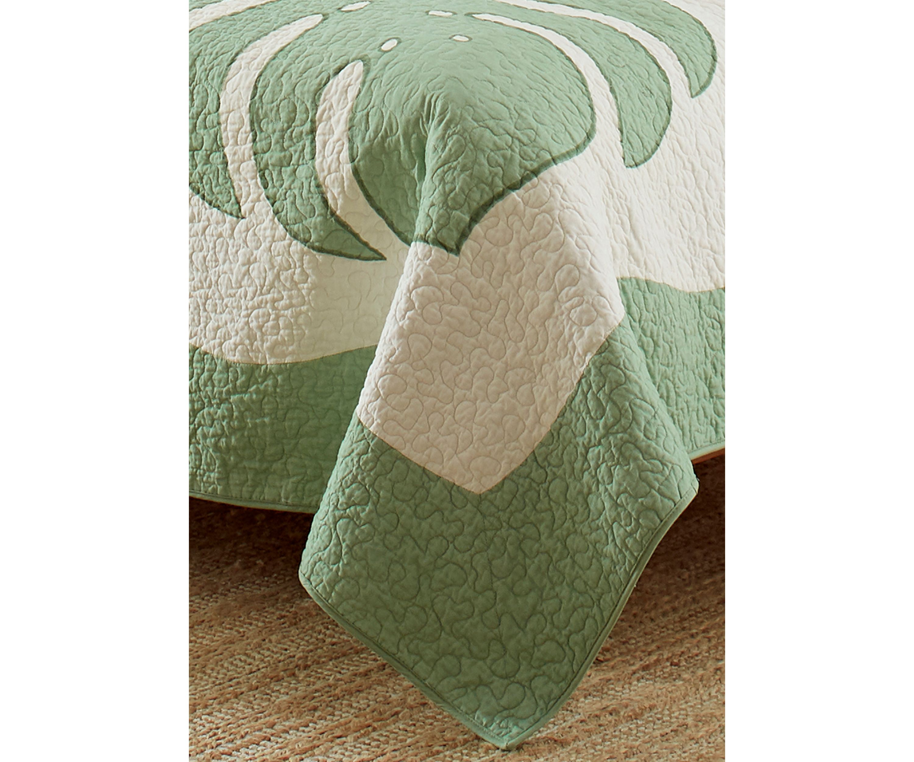 Molokai 1-Piece Floral Cotton Quilt