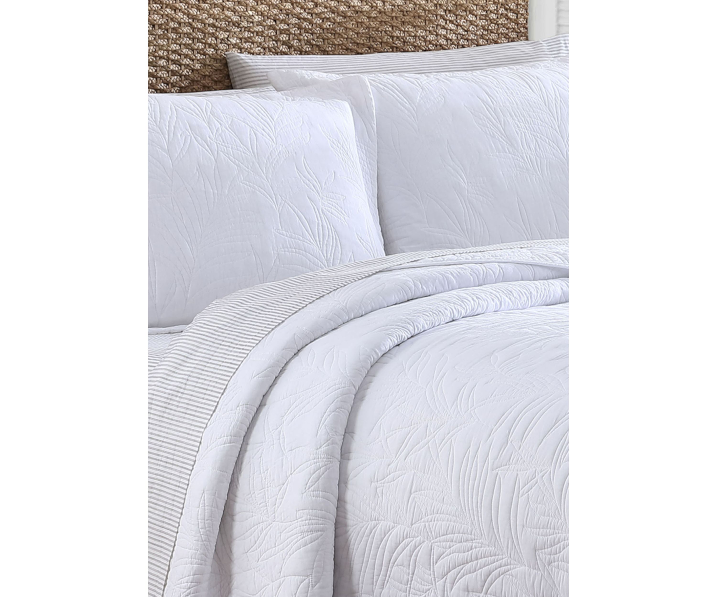 Solid Costa Sera Cotton Quilt