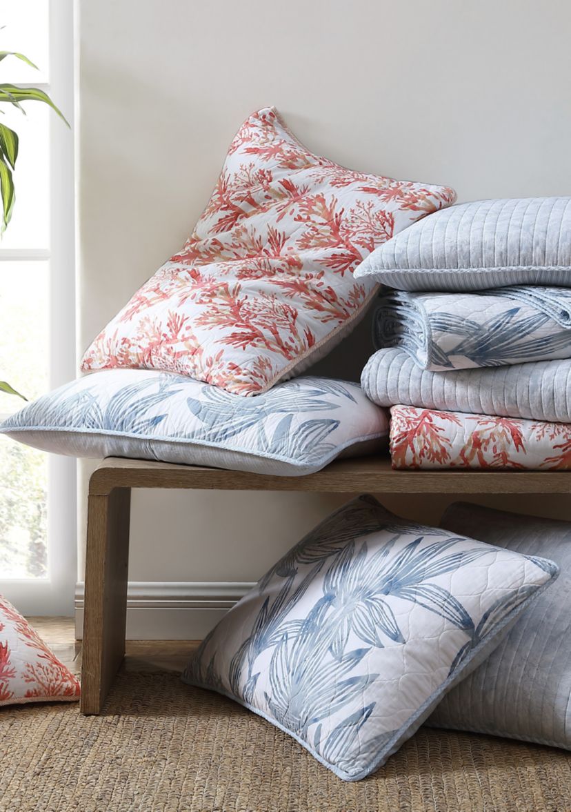 Kayo 3-Piece Floral Cotton Quilt Set