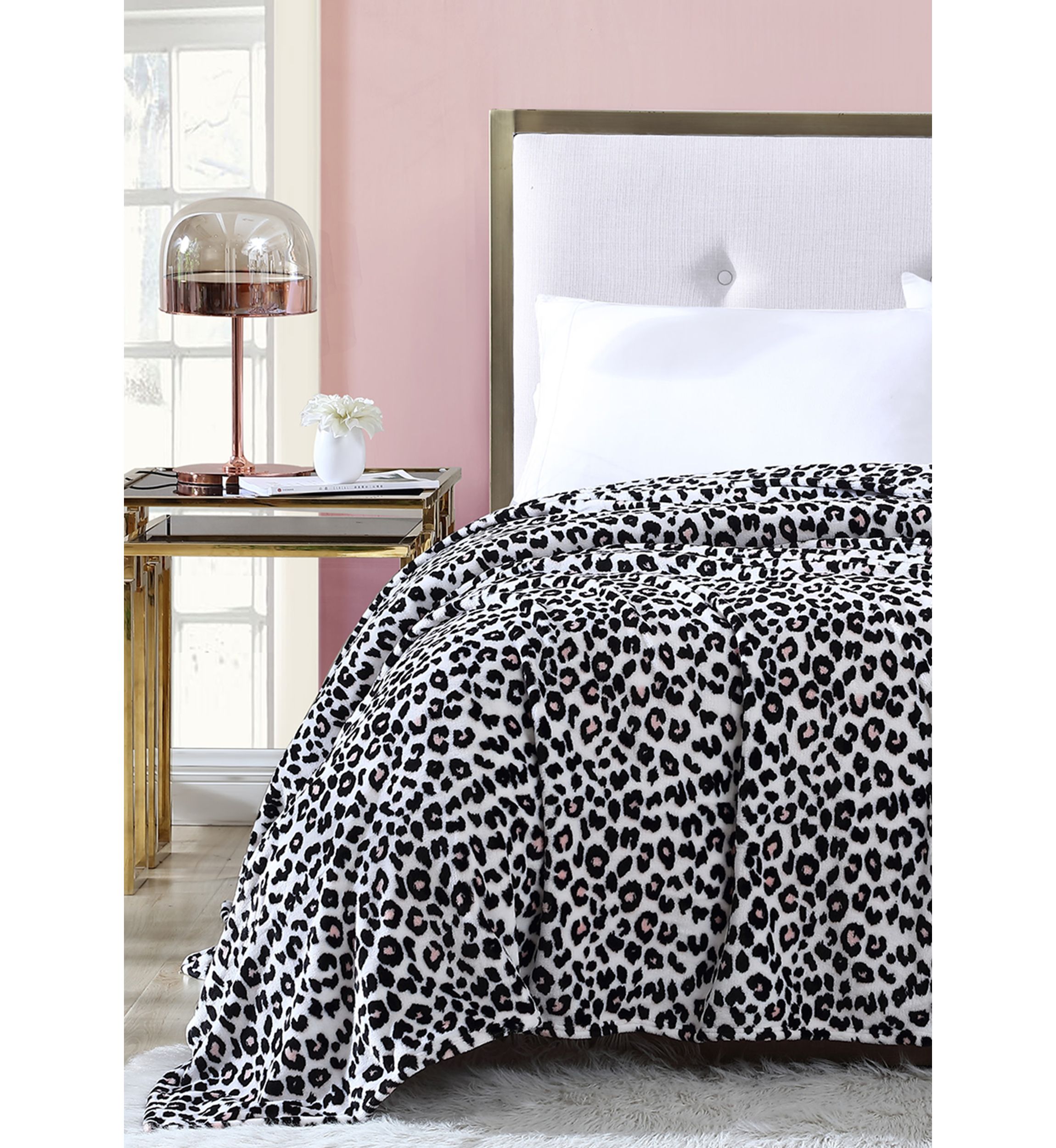 Betseys Leopard Pink Plush Blanket