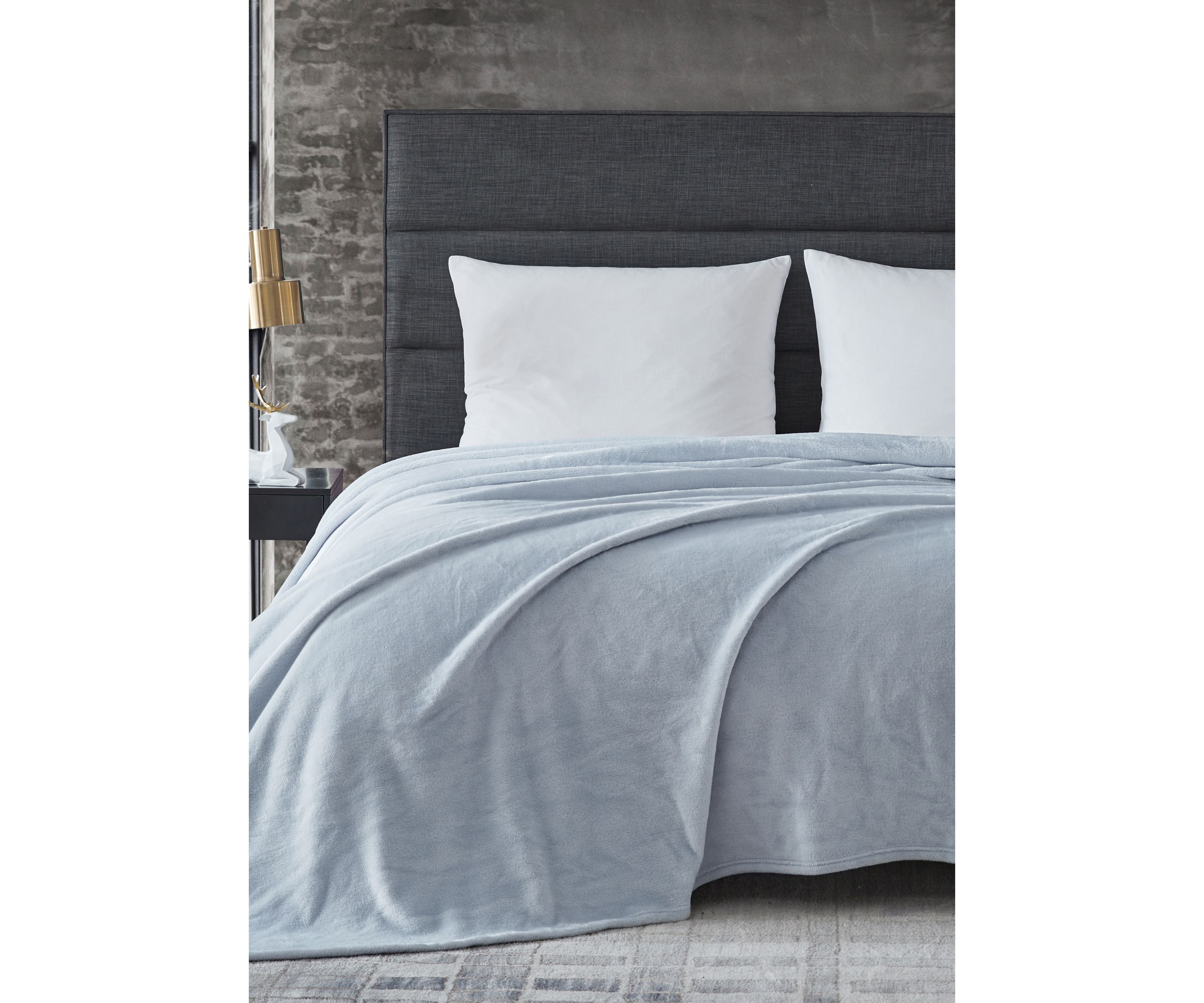KCR Solid Plush Blanket