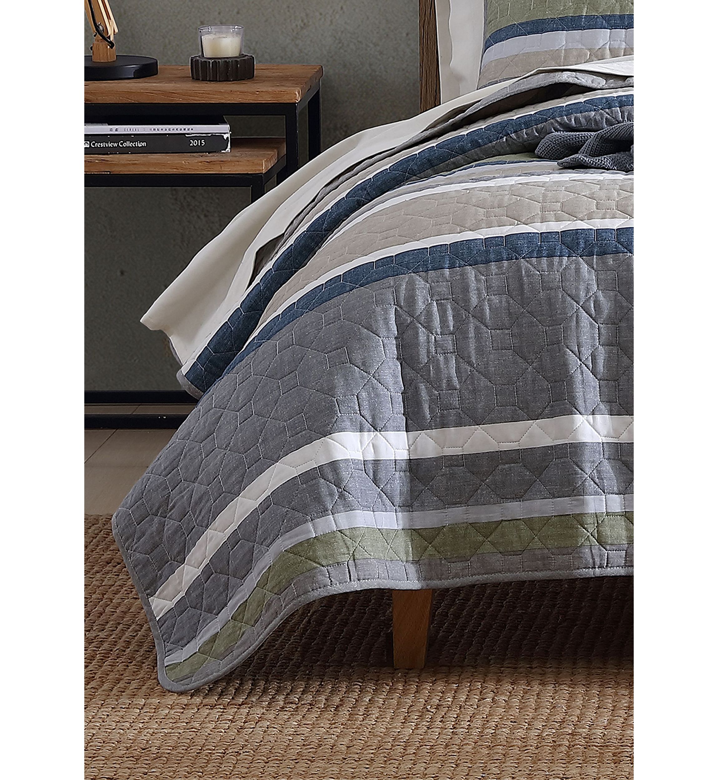 Salmon Ladder 100% Cotton- 3 Piece- Reversible Quilt Set