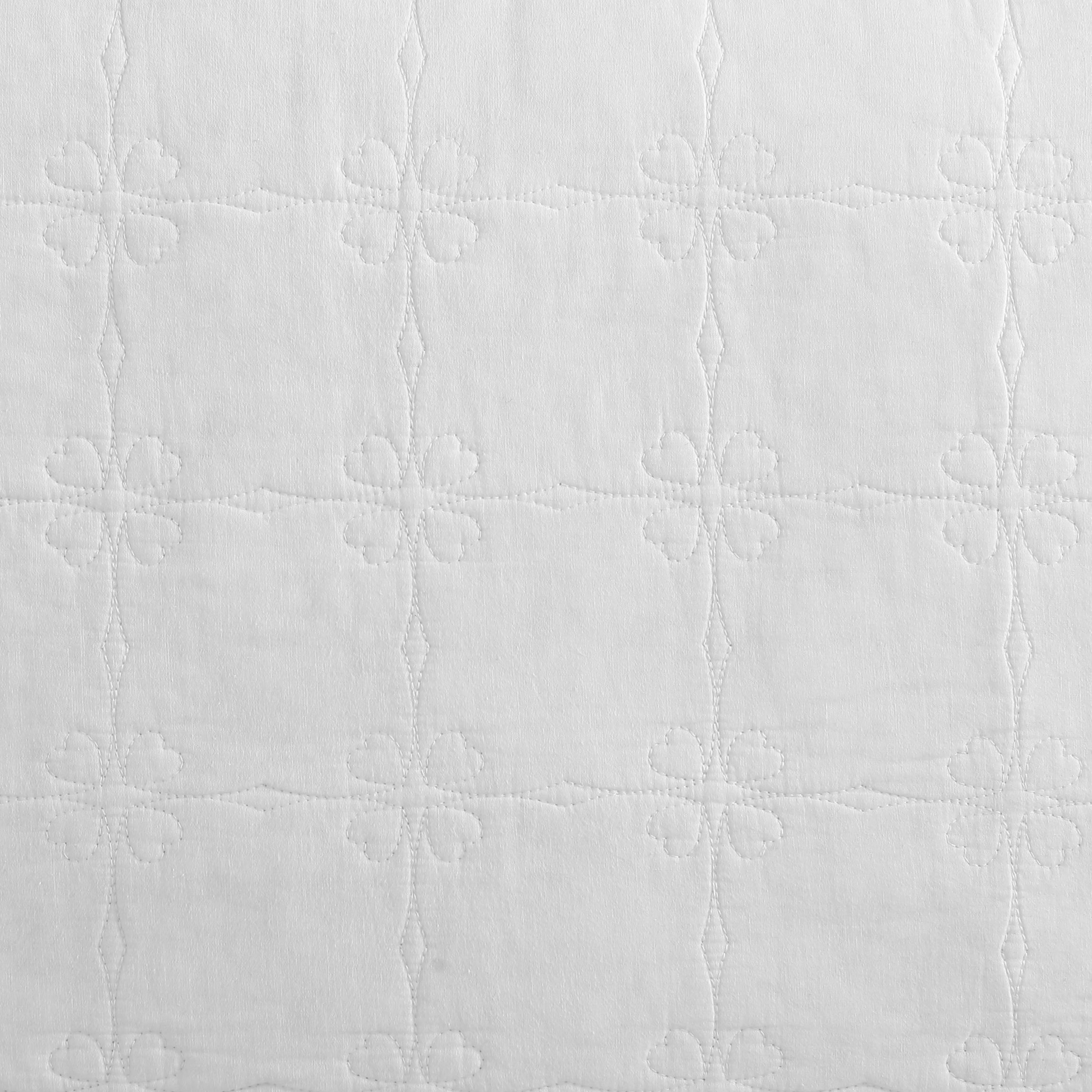 Floral Trellis Cotton Quilt-Sham Set Bonus