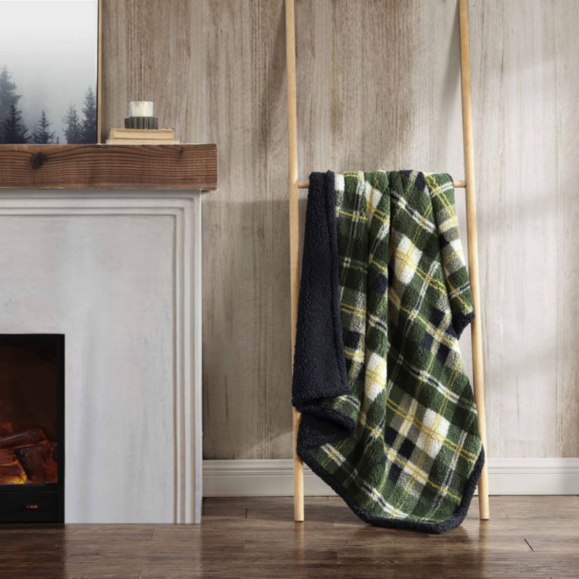 Trailhead Plaid Sherpa Reversible Throw Blanket