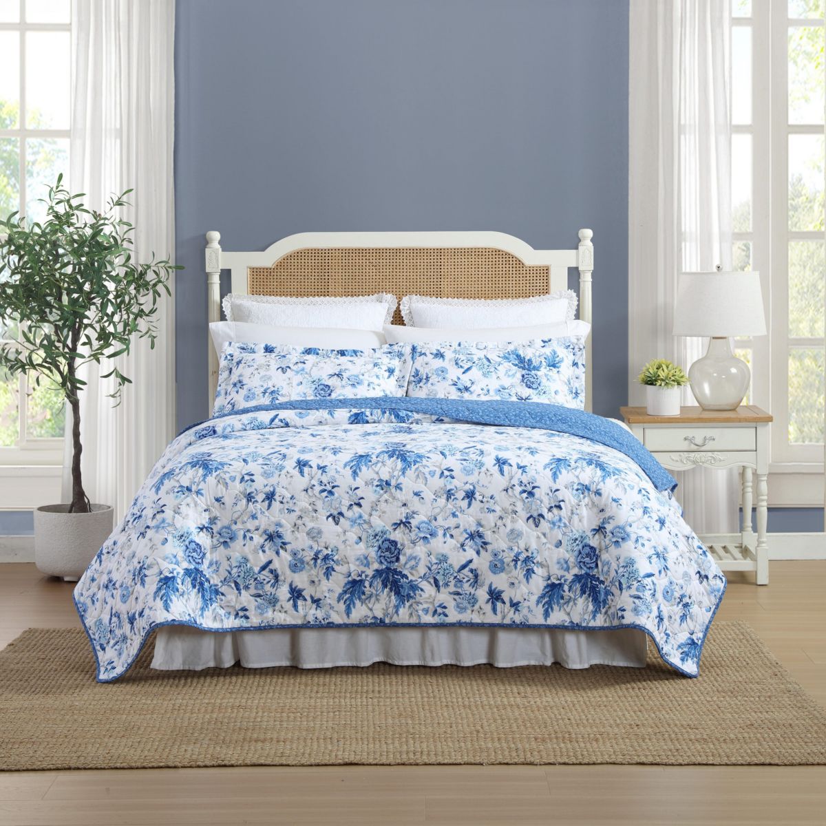 Breezy Floral Cotton Quilt-Sham Set