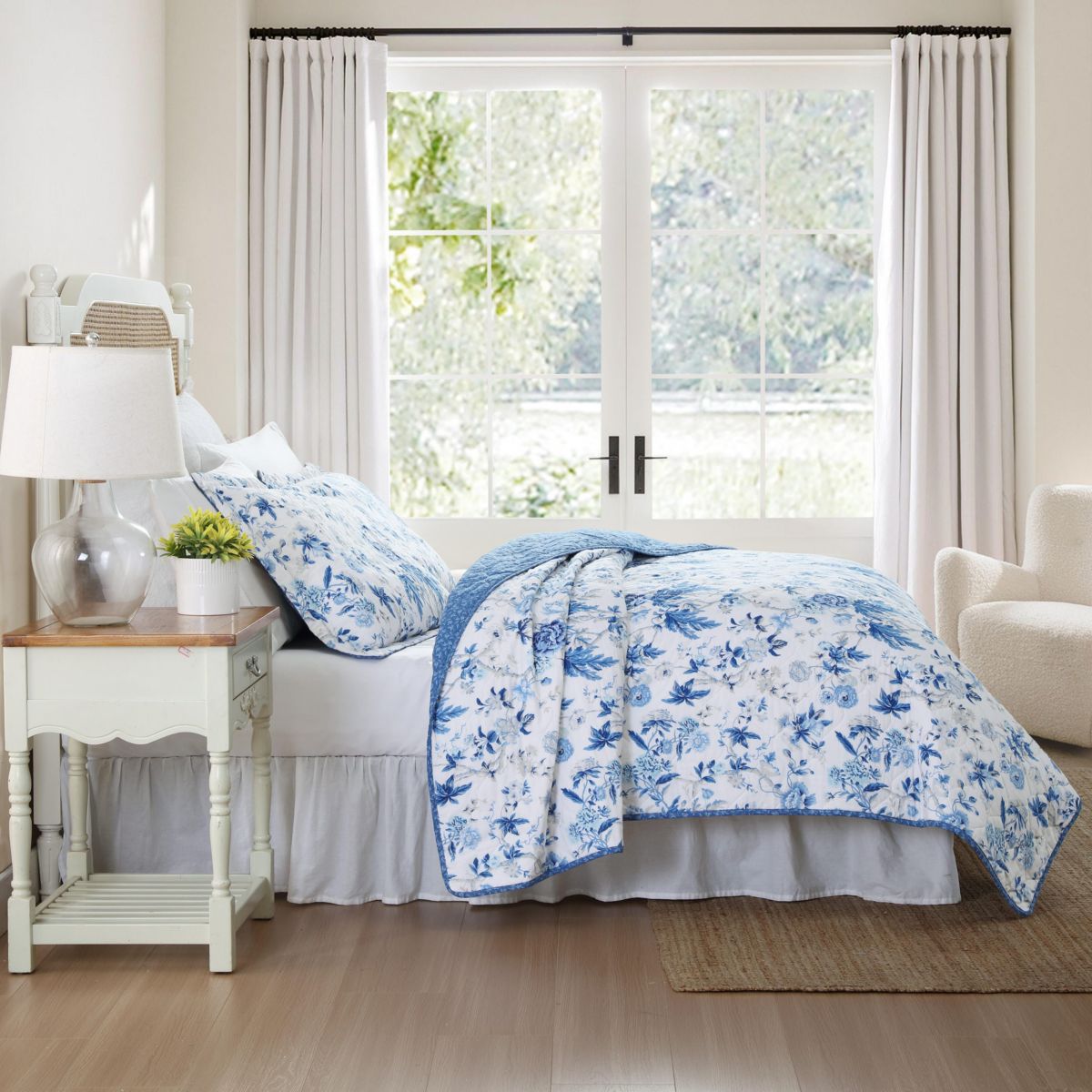 Breezy Floral Cotton Quilt-Sham Set