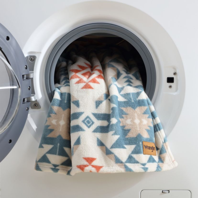 Dakota Microfiber Blanket