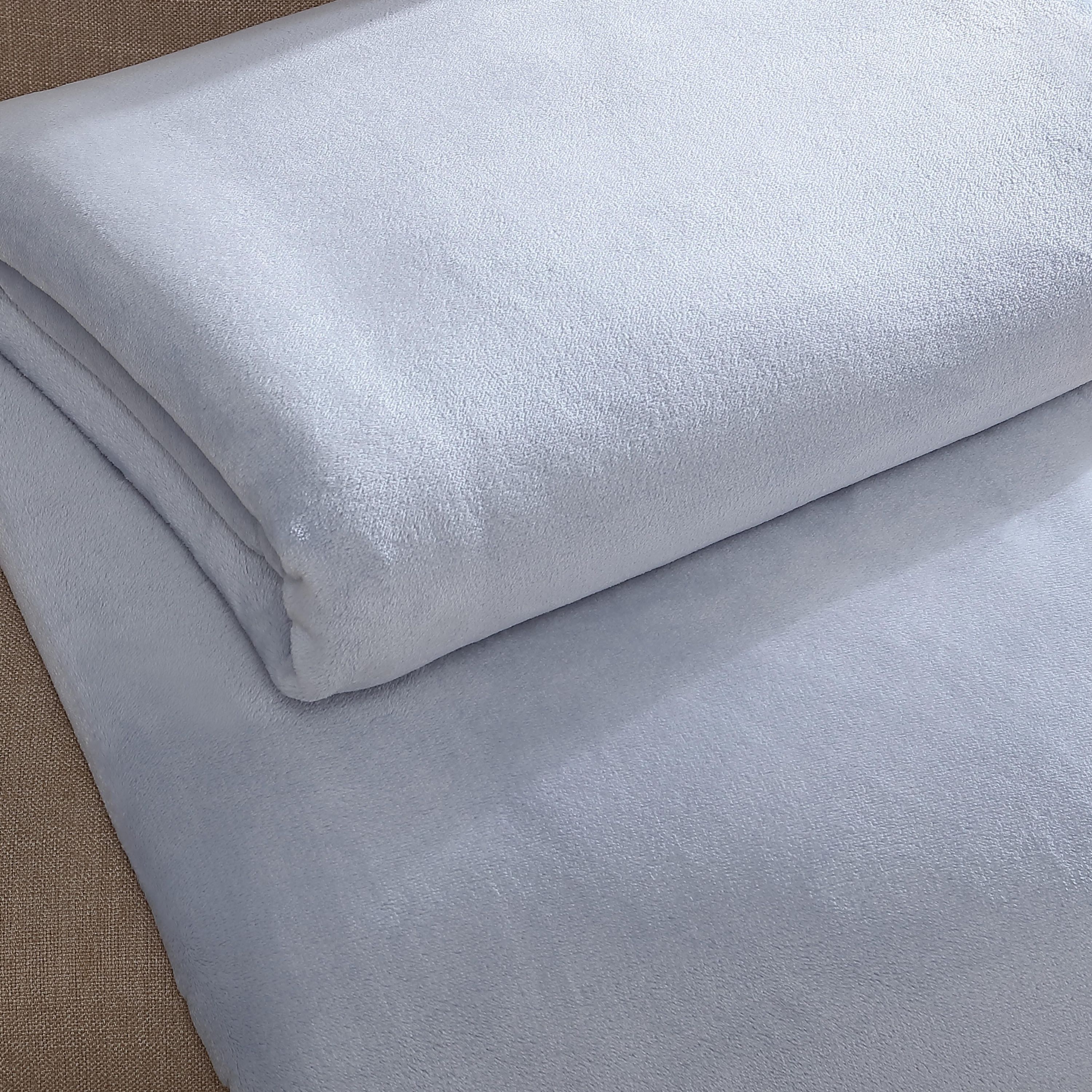 Core Plush Solid Blue Twin Blanket-1 Piece