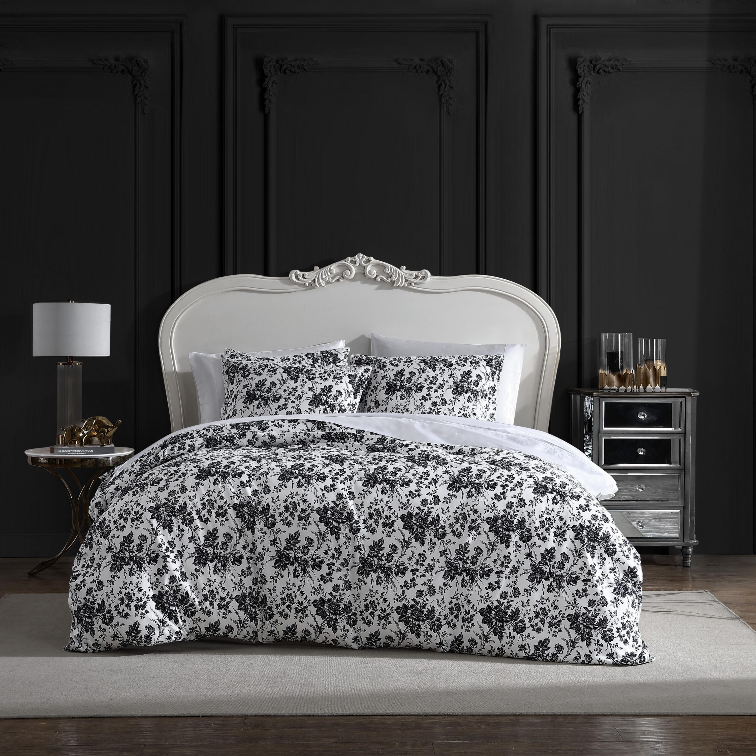 Betseys Toile Microfiber Duvet Cover Set