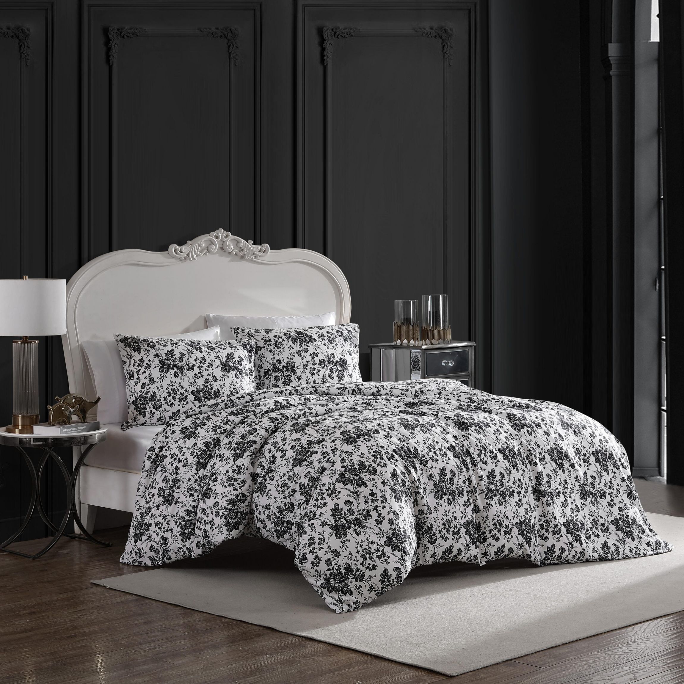 Betseys Toile Microfiber Duvet Cover Set