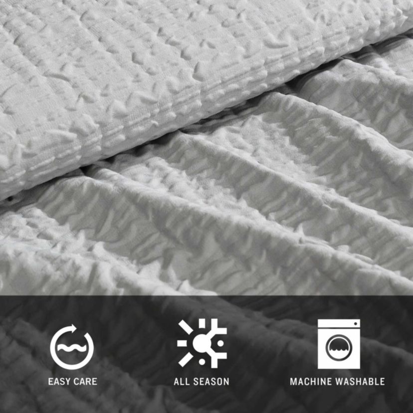 Serenity Wavy Lines Microfiber Duvet Cover Set