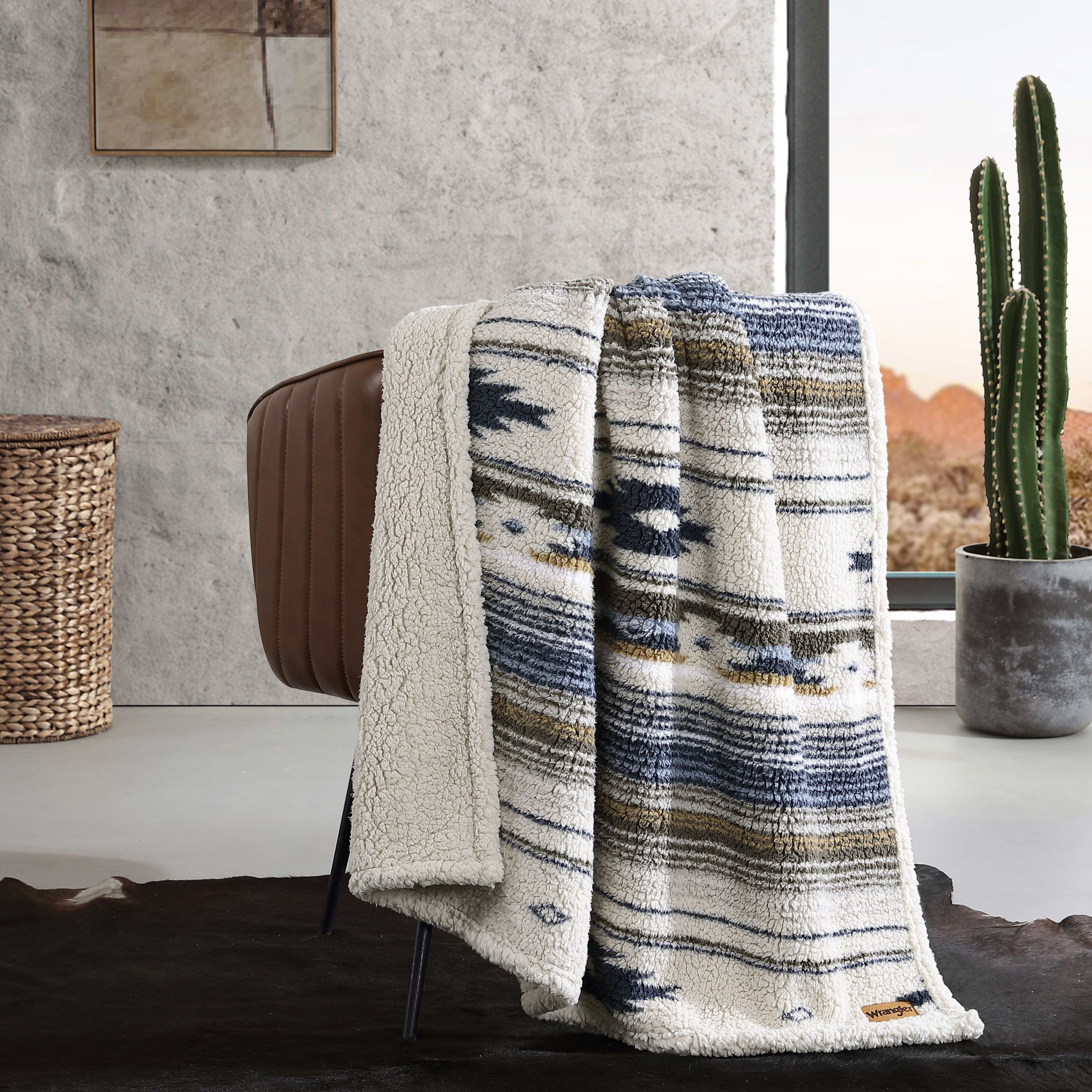 Coytoe Sands Microfiber Throw Blanket