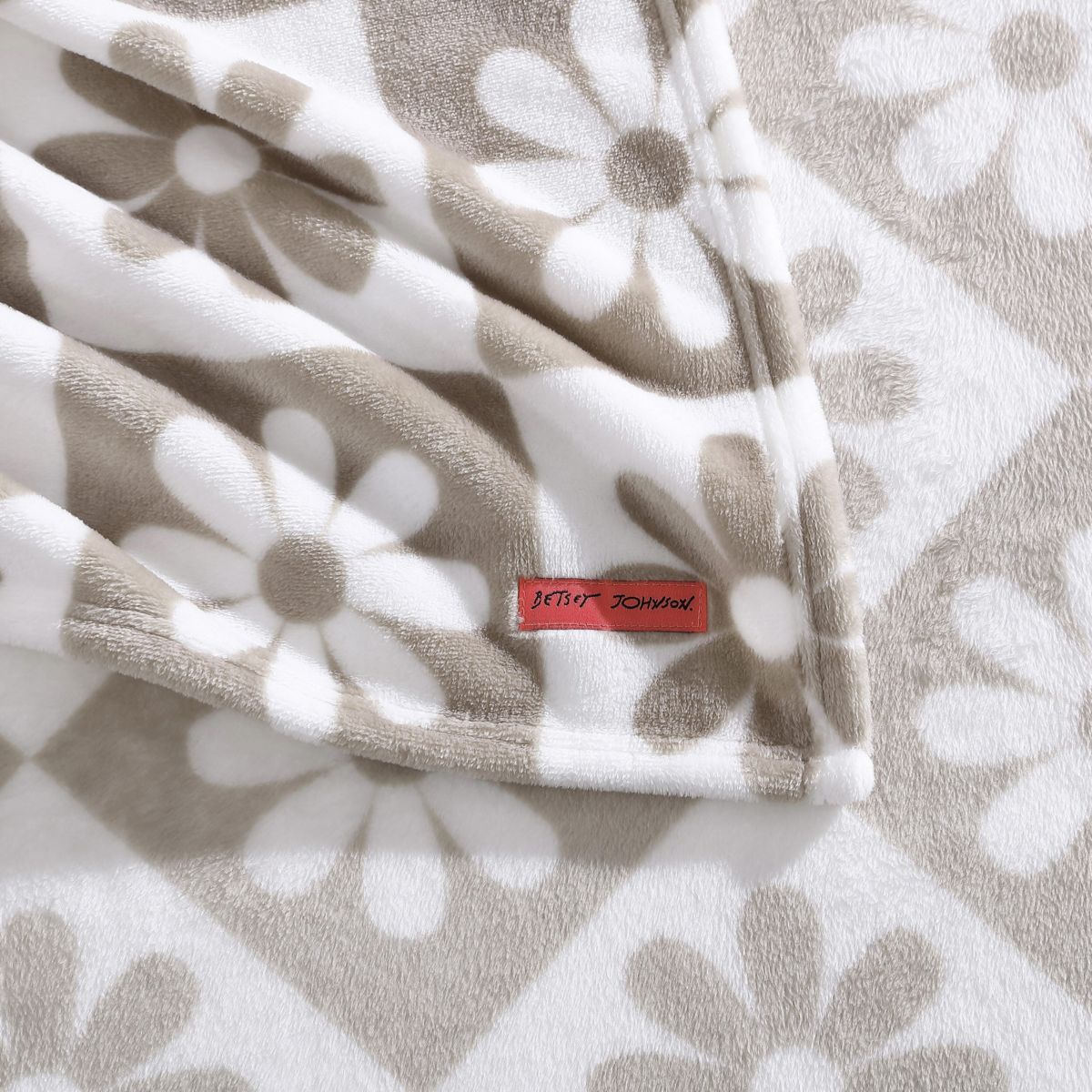 Daisy Check Microfiber Blanket