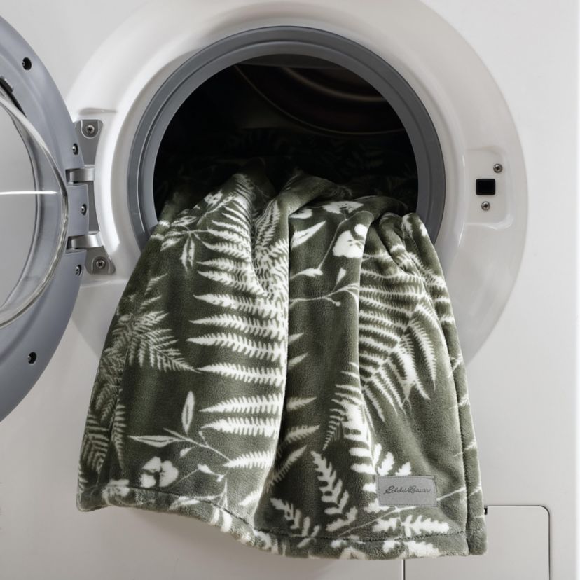 Fern Garden Microfiber Blanket