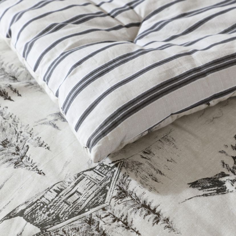 Rocky Mountain Cabin Cotton Comforter-Sham Set