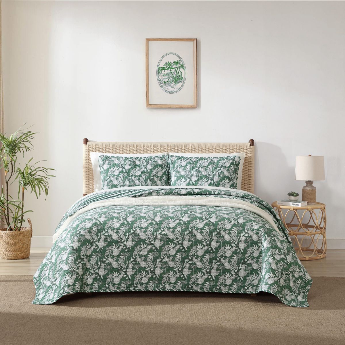 Pineapple Venture Cotton Quilt-Sham Set