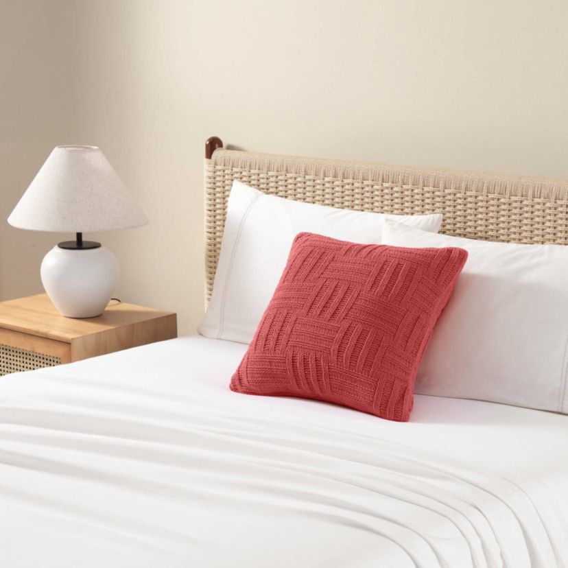 Chain Basket Microfiber Decorative Pillow