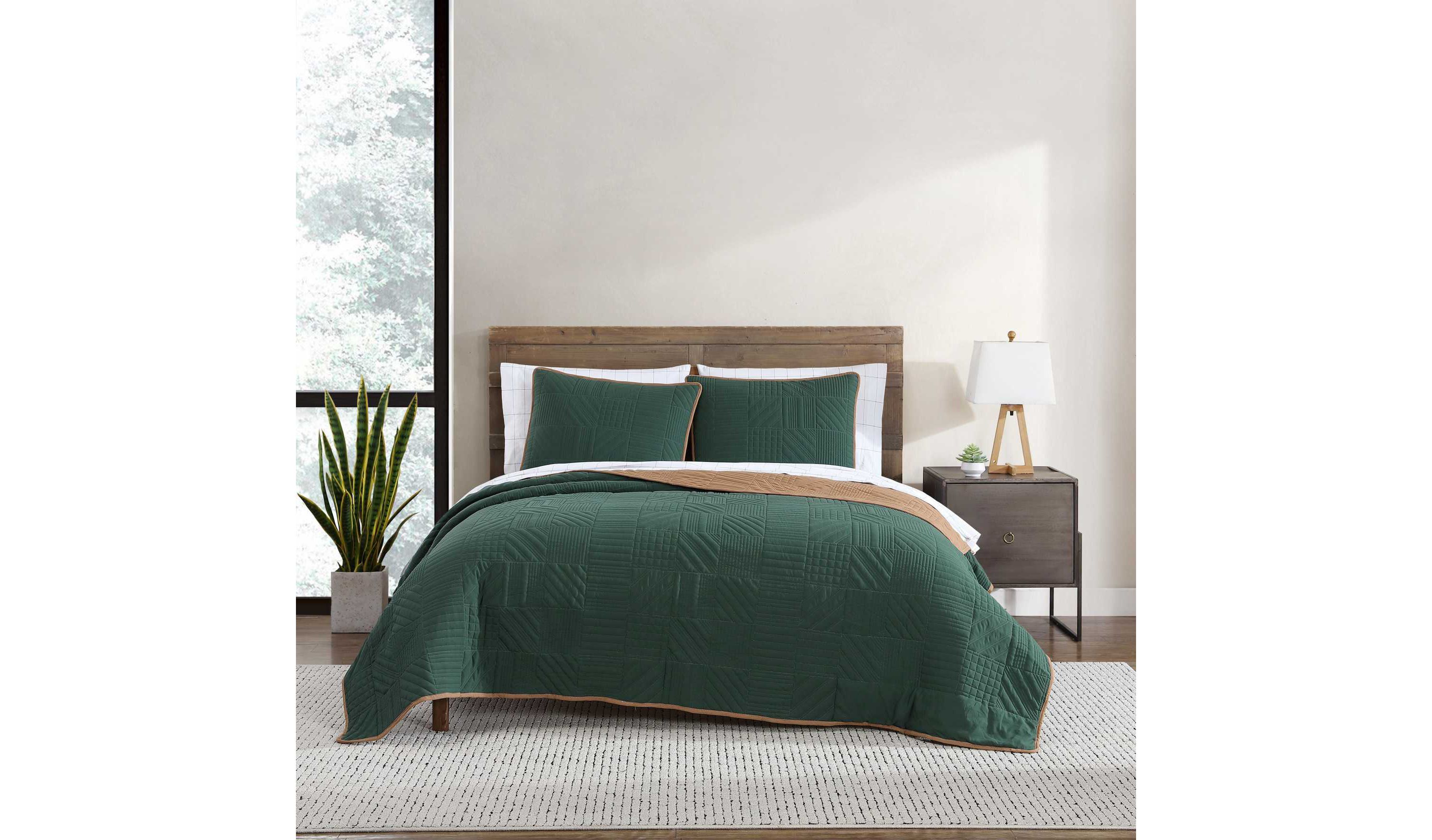 Solid Washed Microfiber Microfiber Quilt Set