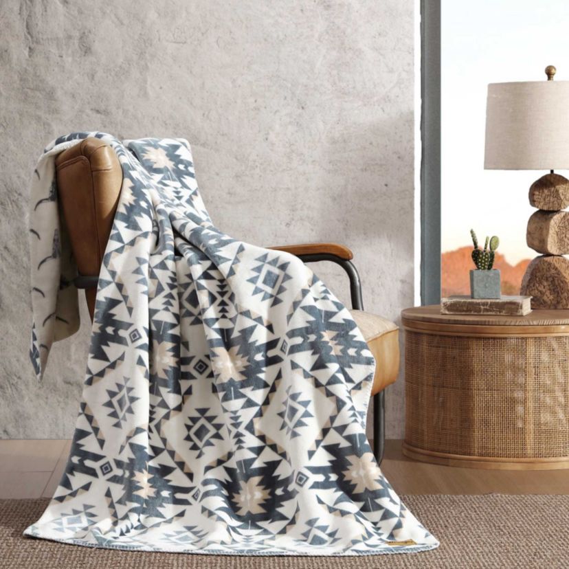 Dakota Reversible Microfiber Blanket