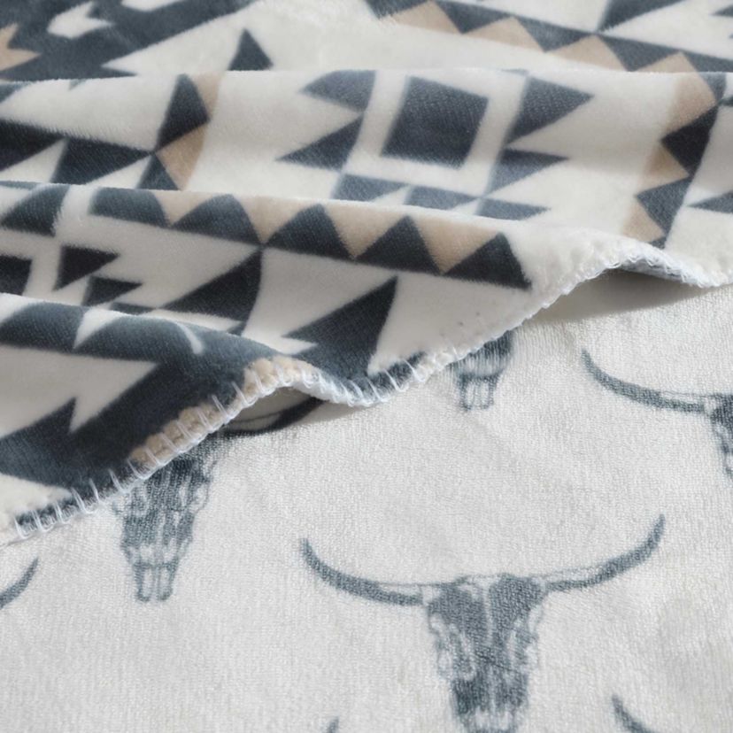 Dakota Reversible Microfiber Blanket