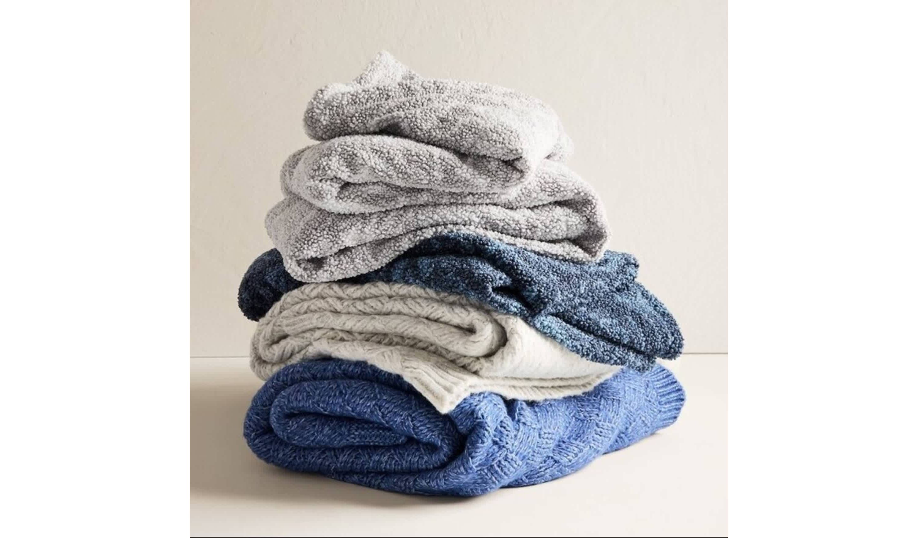 Treillage Knit Throw Blanket