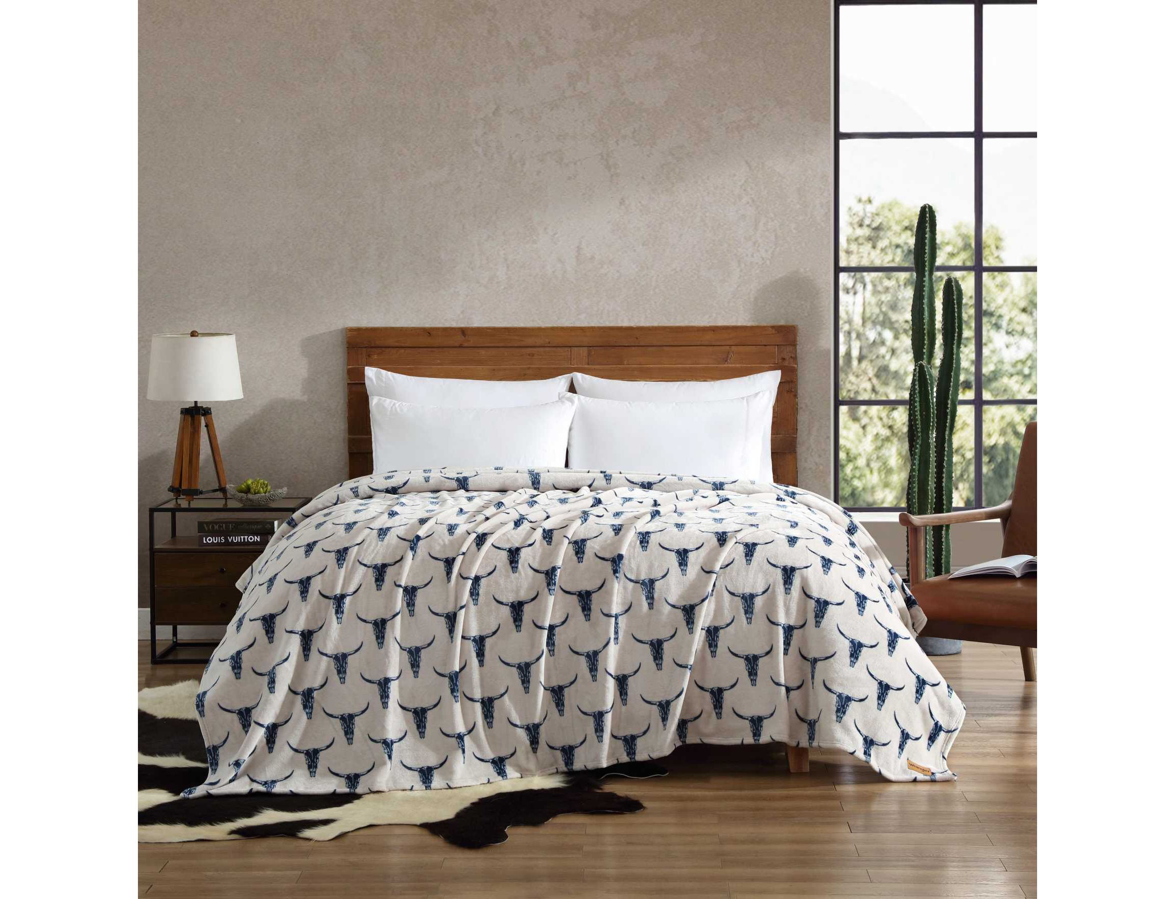 Steer Head Microfiber Blanket
