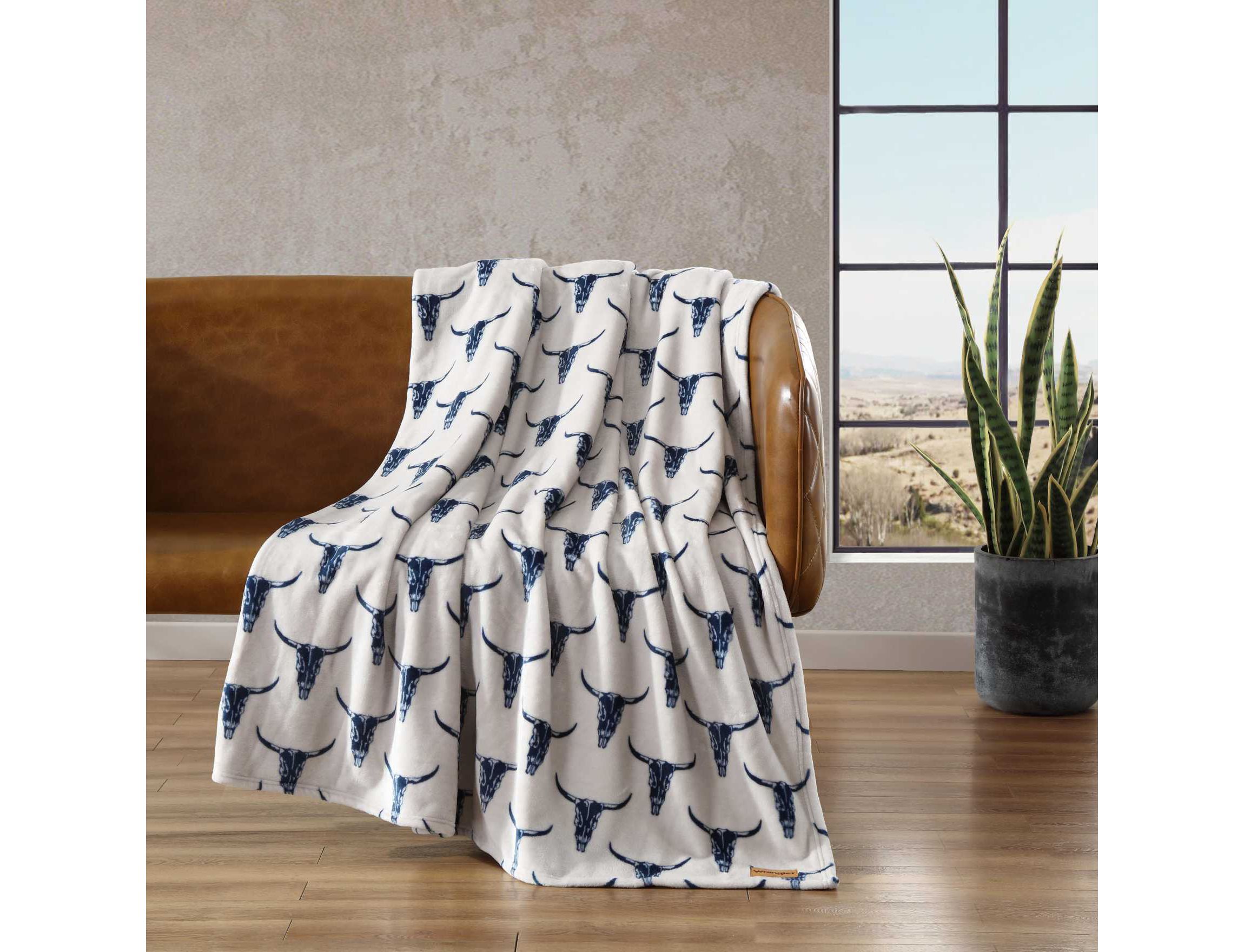 Steer Head Microfiber Blanket
