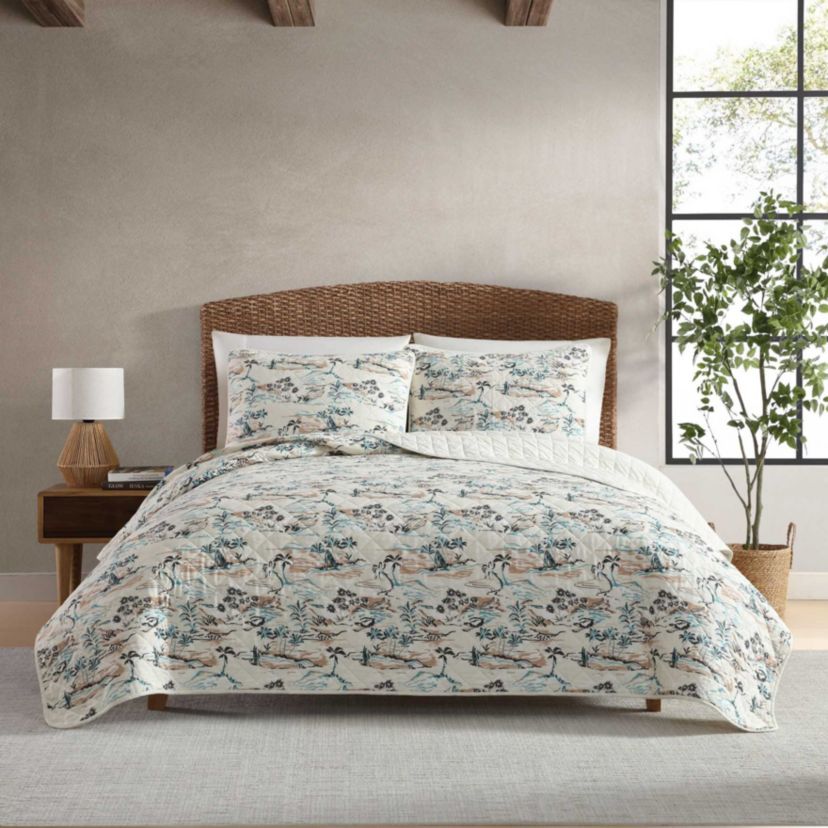 Alani Island Conversation Cotton Quilt Set
