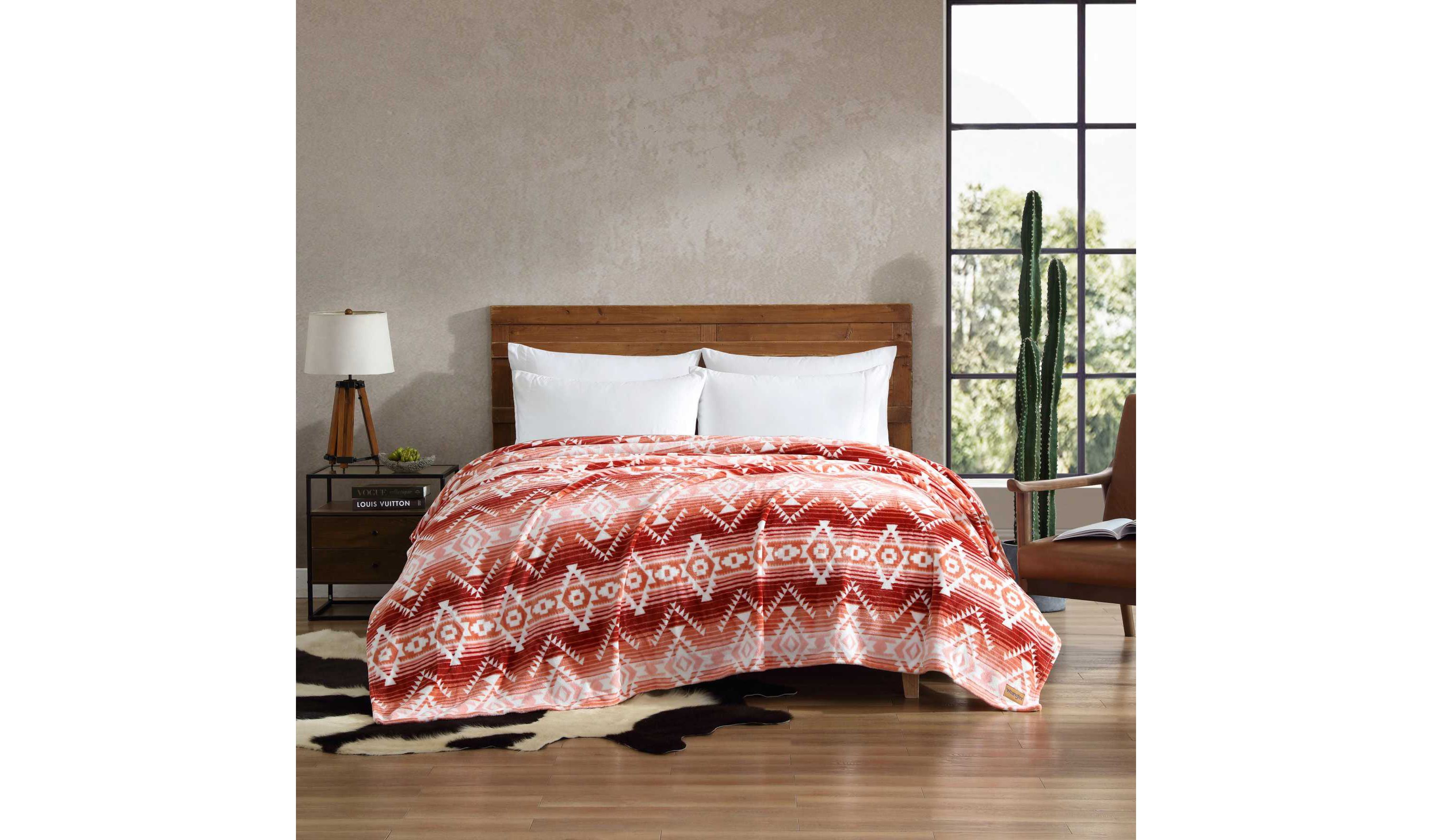 Jericho Peach Microfiber Blanket